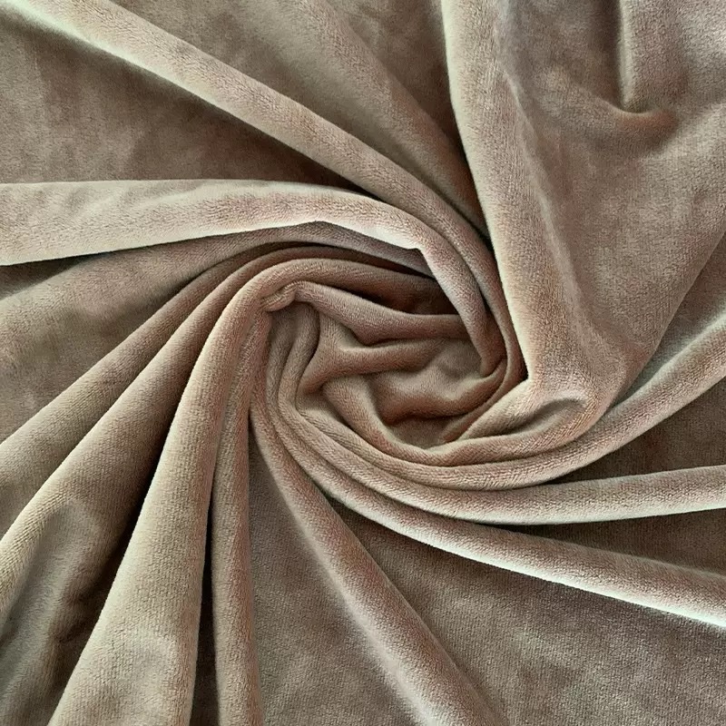 The manufacturer supplies 1.5-cent high crystal super soft fabric for luggage, home textiles, toys and handicrafts details Picture