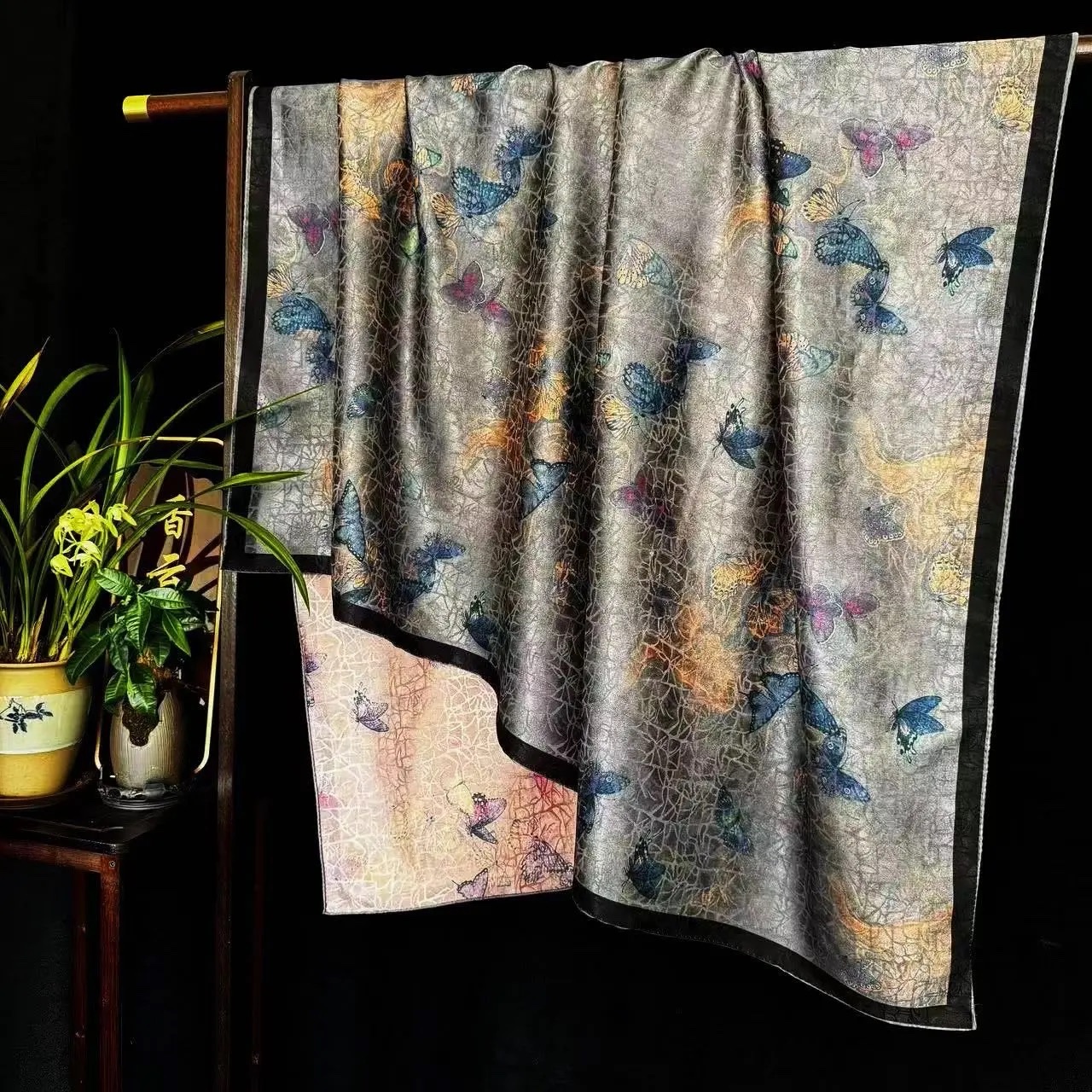 A light grey and pink butterfly turtle-patterned new Chinese-style versatile silk scarf shawl, 140*140 detail image 1