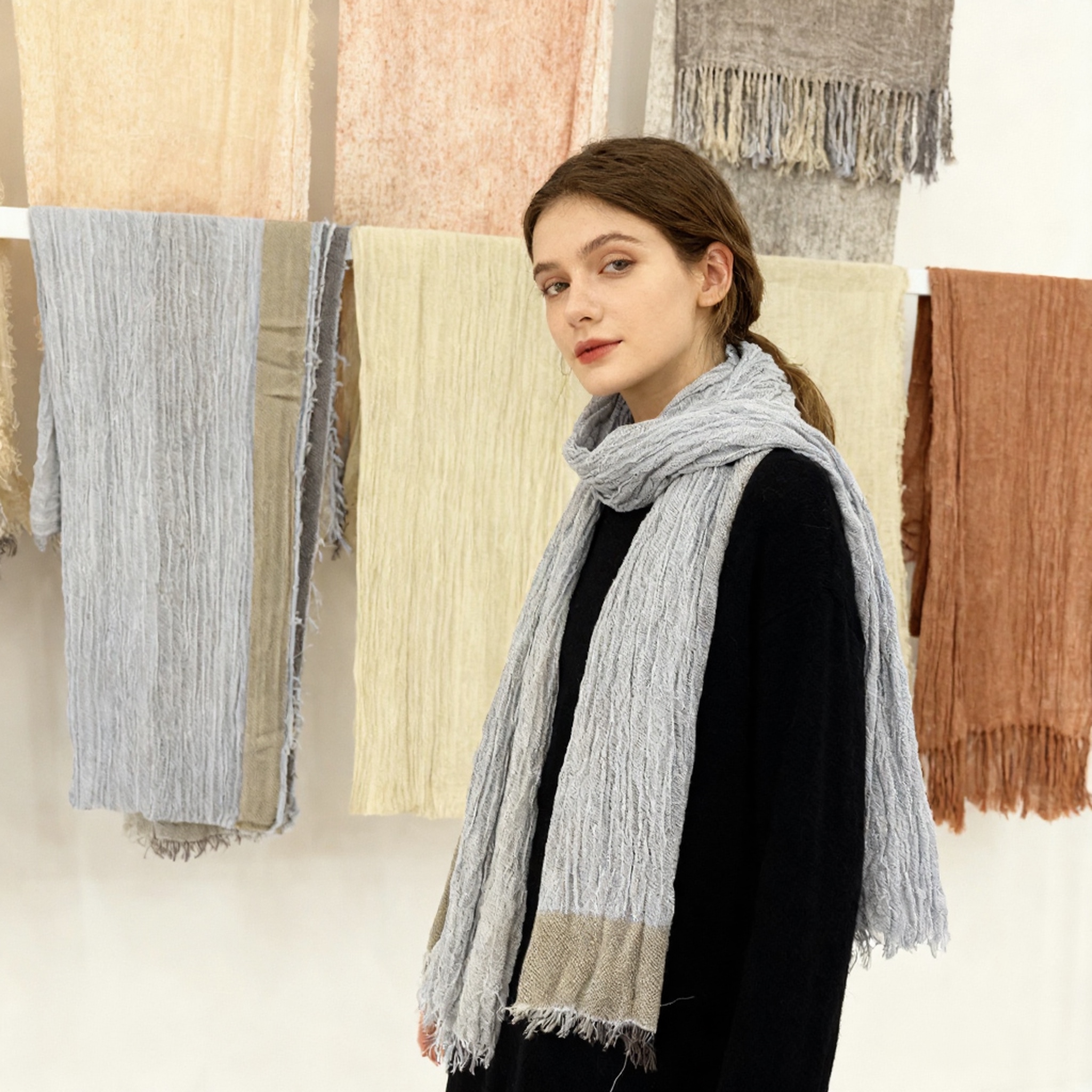 Muslim fashion hot diamond long scarf, versatile women's silk scarf, new trendy shawl for autumn and winter, multi-functional women's scarf details Picture