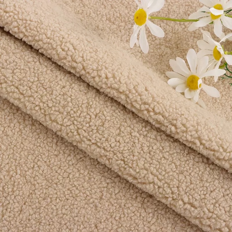The manufacturer has in stock granular cashmere, small and medium granular lamb wool, thickened cashmere fabric, clothing accessories, shoe materials and fabrics Application Scenario