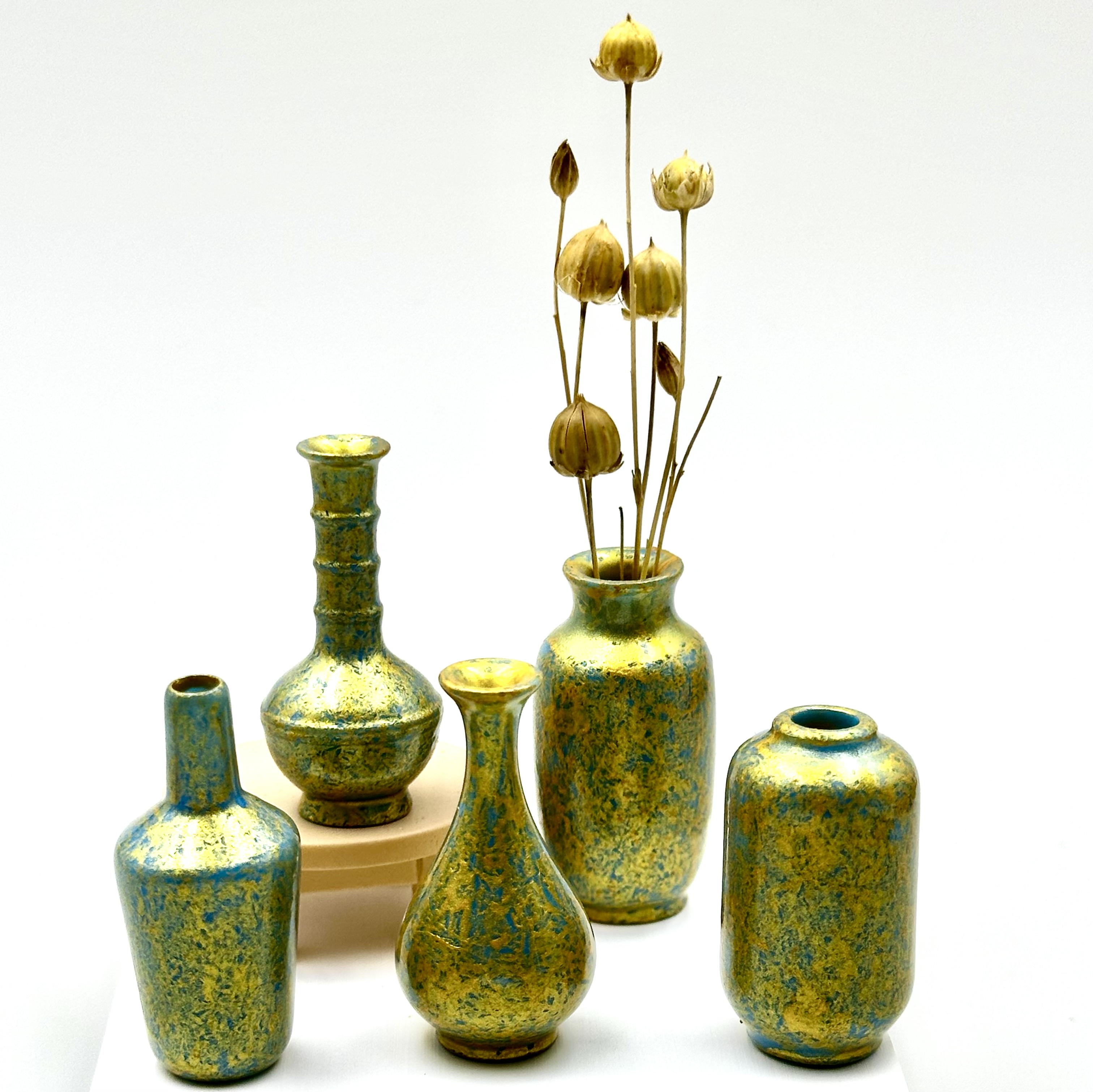 Trendy simulation resin miniature toys, household items, decorative items, miniature food toys, miniature candy houses, fun toys, creative models, children's gifts details Picture