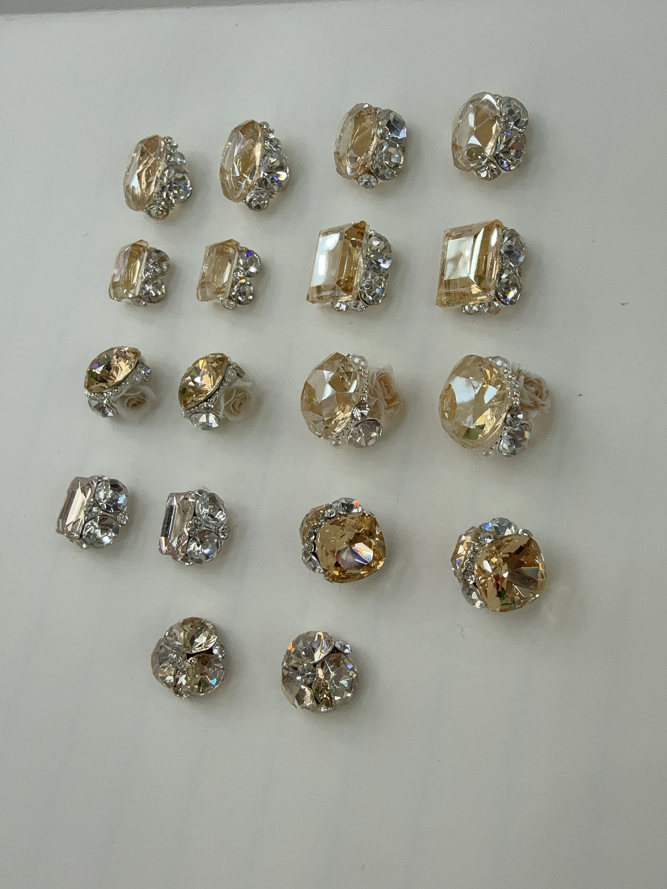 精品锆石美甲堆钻透白色爆闪堆堆钻球大肥方鸽子蛋冰糖指甲装饰品详情图3