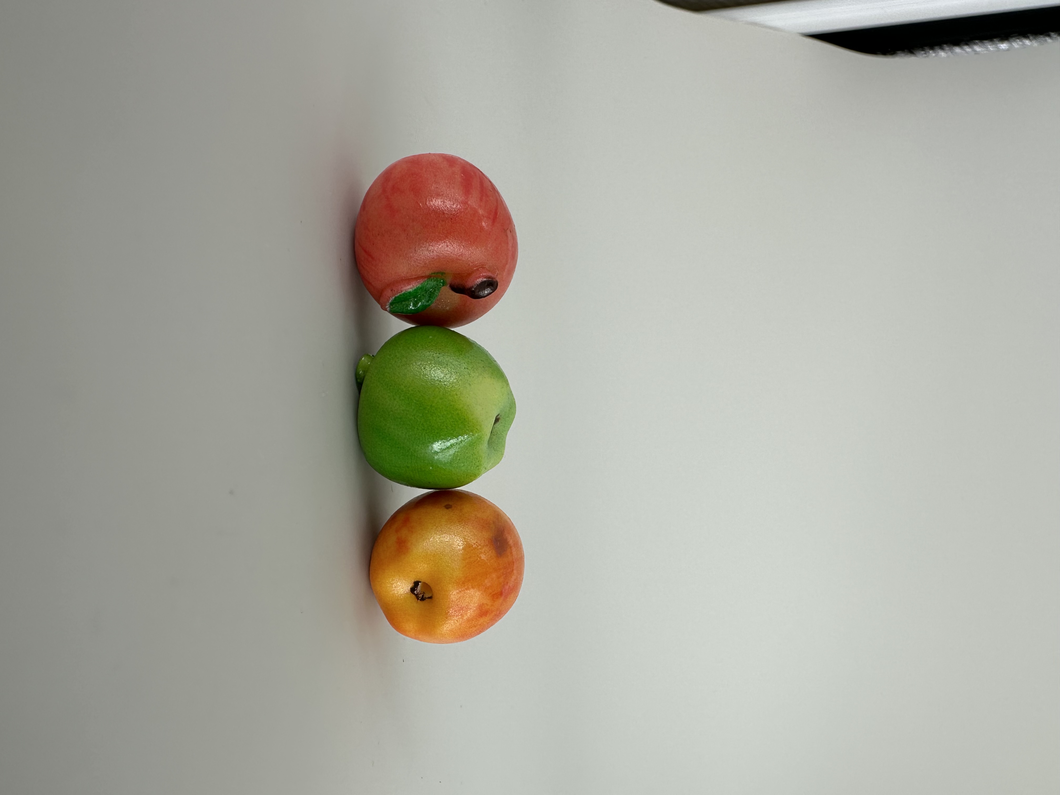 Trendy high-fidelity fruit apples 🍎 miniature food toys, miniature fun models, creative ornaments, toys, bracelets, resin accessories, jewelry accessories, mini pendants detail image 8