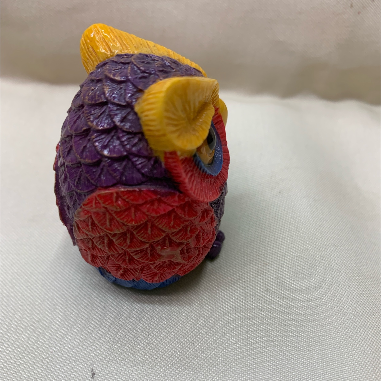 CAI Family Craft Fine Resin Material Hand-painted Craft Home Small Ornaments 10332 Owl 🦉 no. 2 Application Scenario