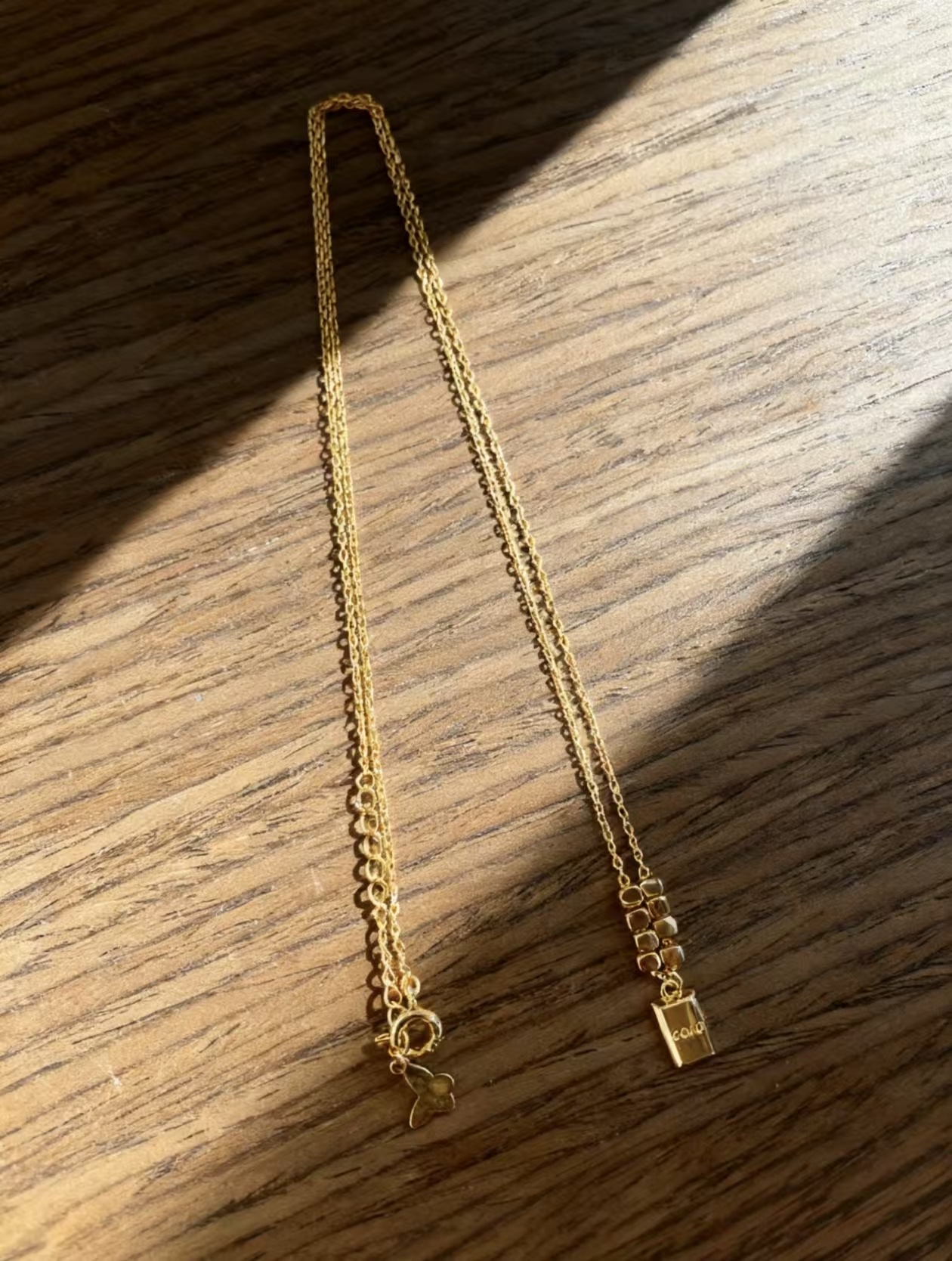 银镀金GOLD项链白底实物图