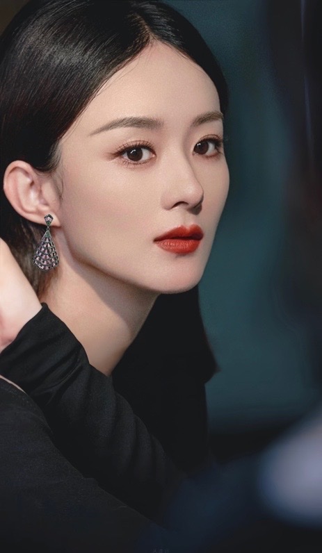 轻奢高级感彩色镂空几何图案耳环