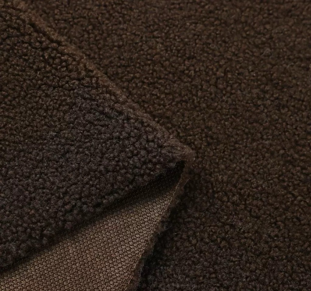 The manufacturer has in stock granular cashmere, small and medium granular lamb wool, thickened cashmere fabric, clothing accessories, shoe materials and fabrics Specification image