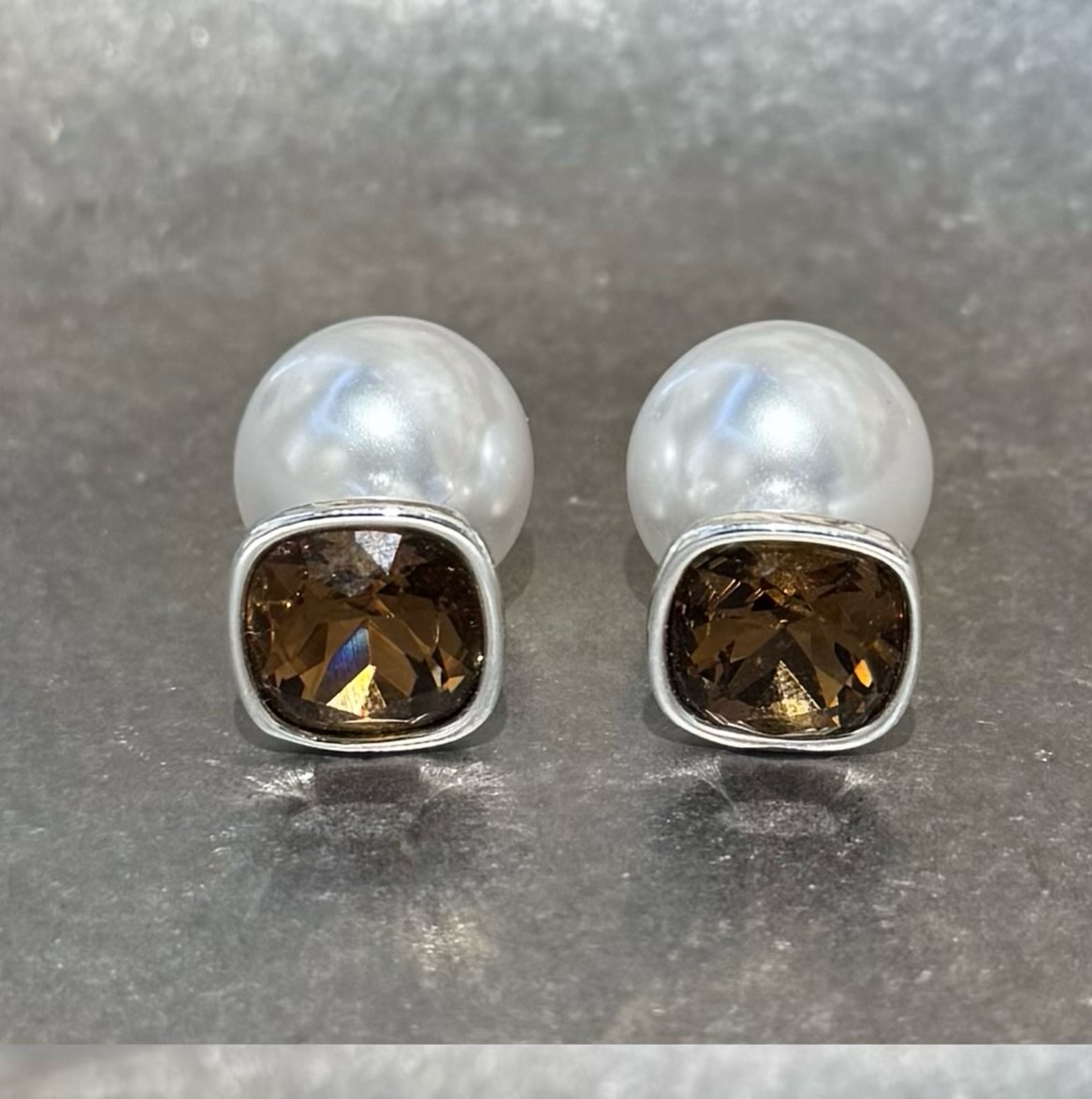 时尚耳钉水晶耳饰简约珍珠耳堵防脱落耳钉配饰女百搭款详情图3