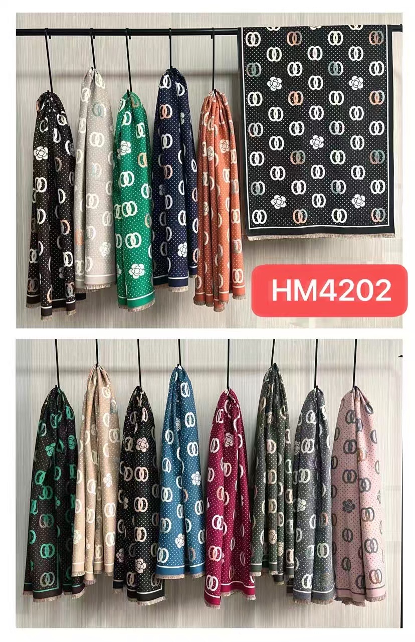  秋冬季山茶花工艺时尚韩版围巾加厚320克洋气68*190详情1