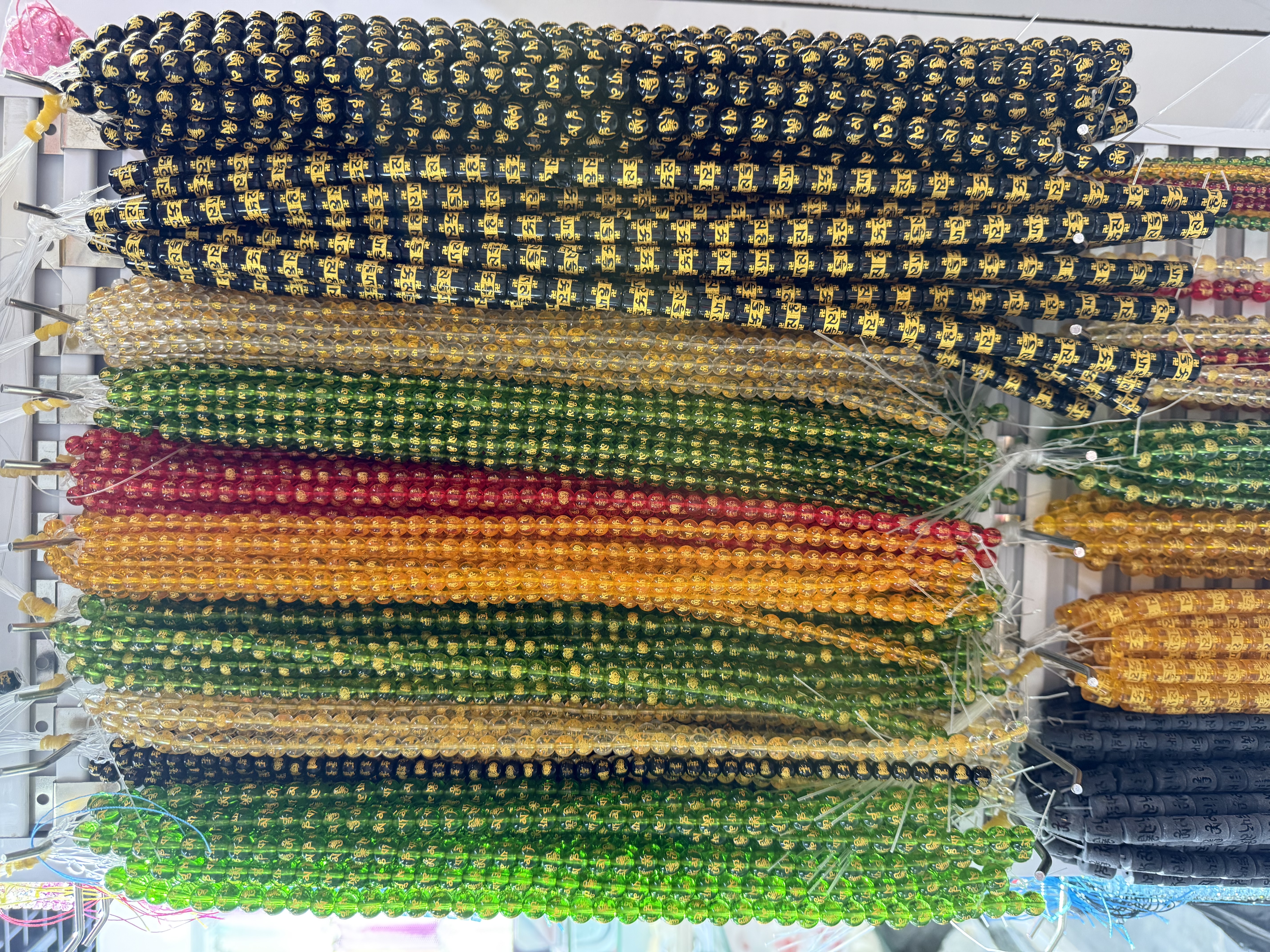 Crystal six-character mantra scattered beads diy jewelry accessories, Buddhist prayer beads bracelet accessories, copper coin beads, dragon pattern beads, gold-embossed round beads semi-finished product wholesale detail image 4