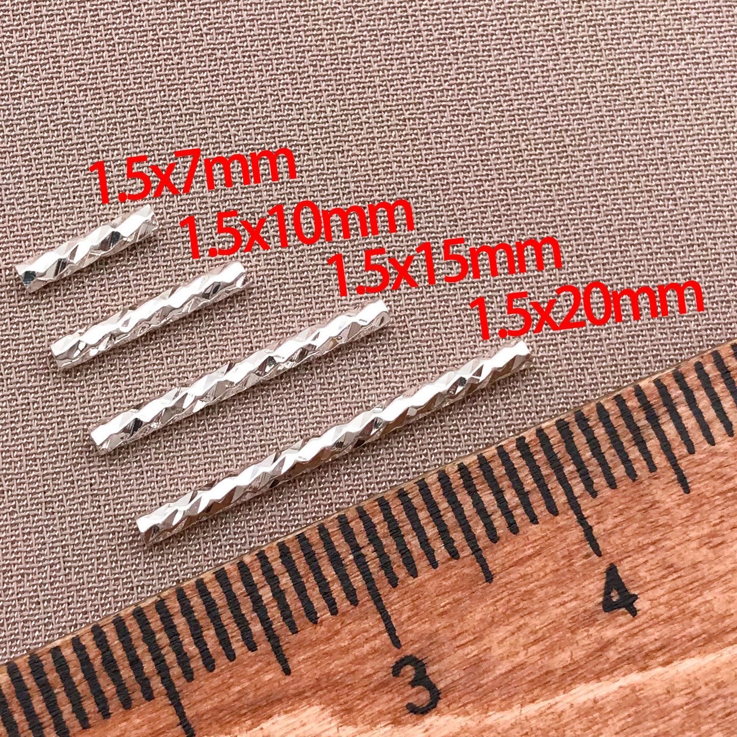 أنبوبة الورود بالذهب الحقيقي 18K 18K المغلفة بالنحاس تبلغ 1.5×10 مم Item Picture