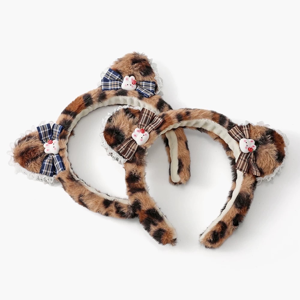 Plush cartoon leopard print cat ear headband, lace little rabbit face wash headband, women's patchwork Korean cloud headband detail image 5