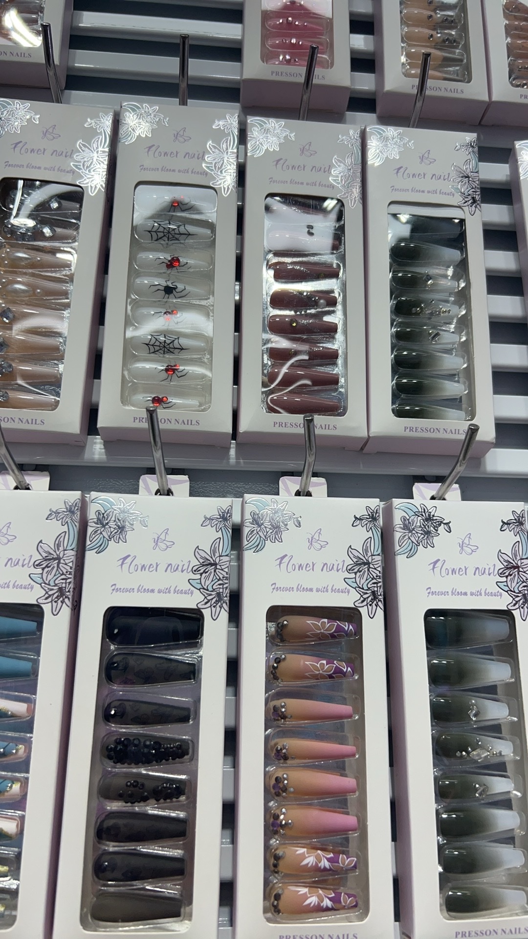 Wholesale of wearable nail art products, fashionable wearable nail art pieces, convenient nail art decoration, quick patches, multiple styles