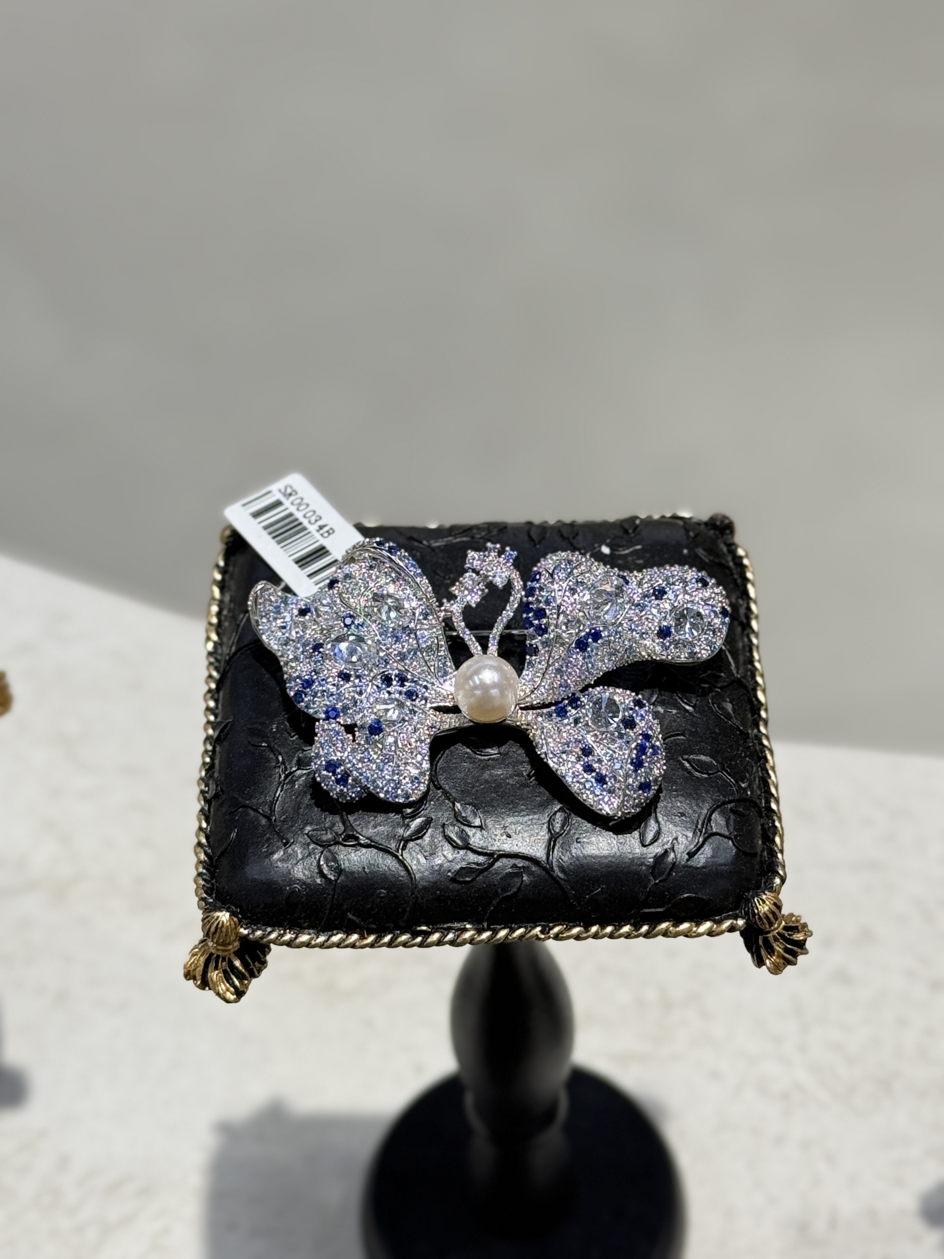 Akoya珍珠蝴蝶胸针