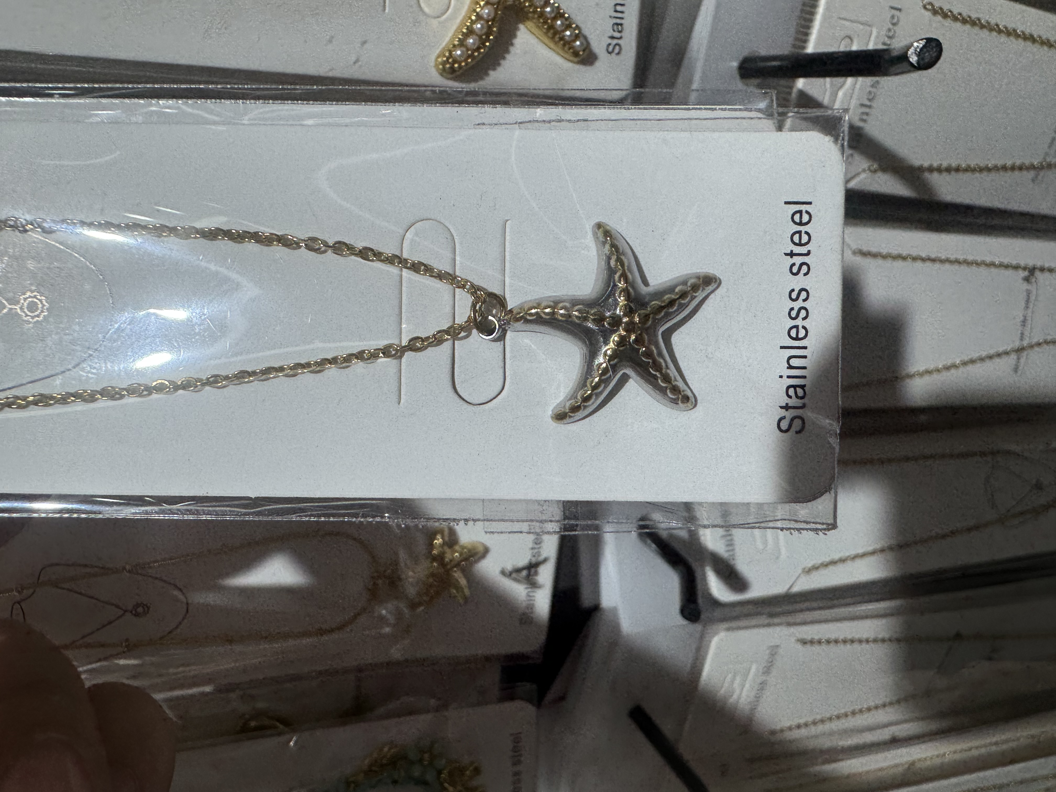 不锈钢海洋风流行饰品，七彩海螺，海星项链，贝壳项链不锈钢项链细节图