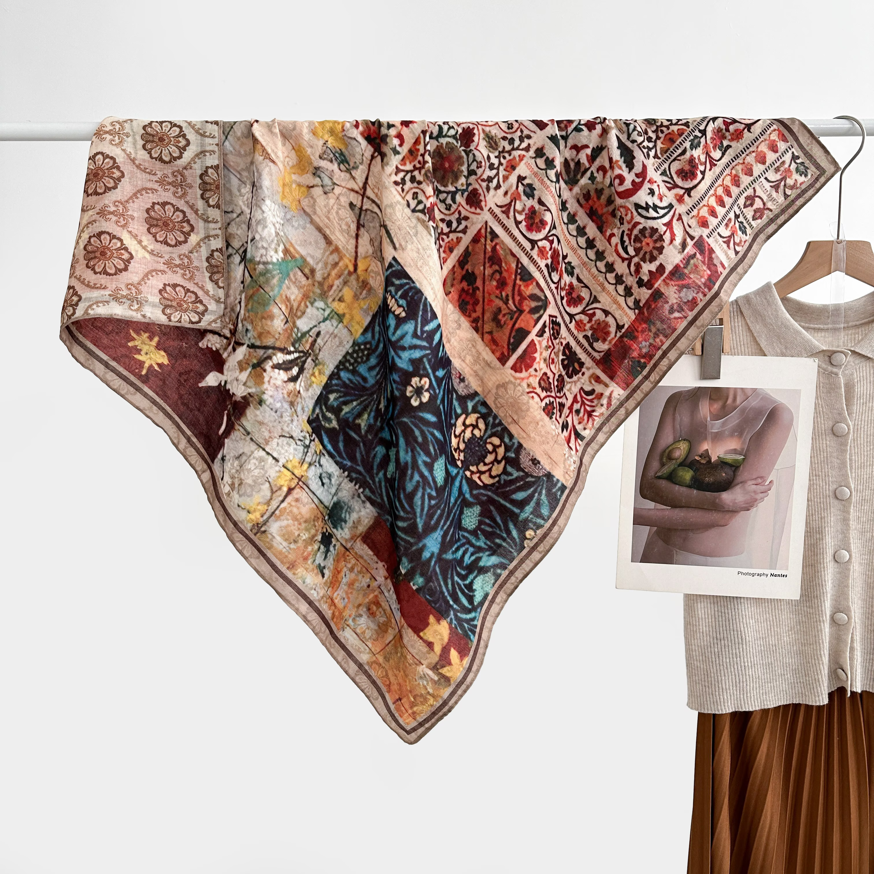 The 2025 new women's square scarf with double-sided, versatile and fashionable printed oil painting silk scarf shawl is a high-end autumn and winter trend accessory Specification image