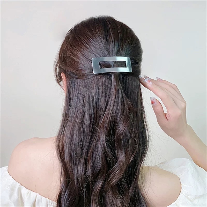 "Love Like Jasmine Jewelry Metal Hair clip, Internet celebrity 2025 New style, back head clip hair half-tie spring clip headwear, hair clip straight clip for women. detail image 4