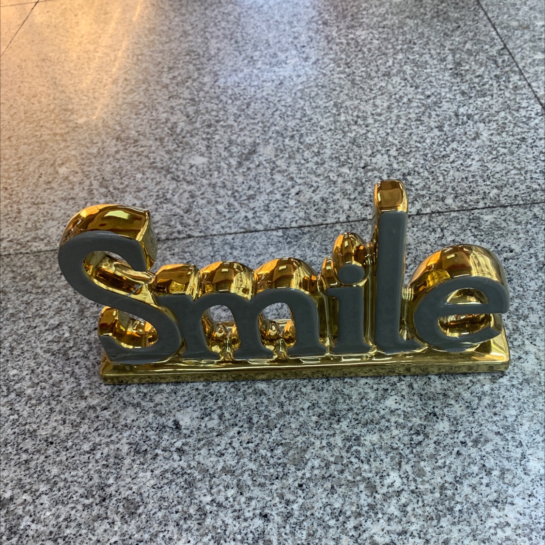 装饰花瓶实物图