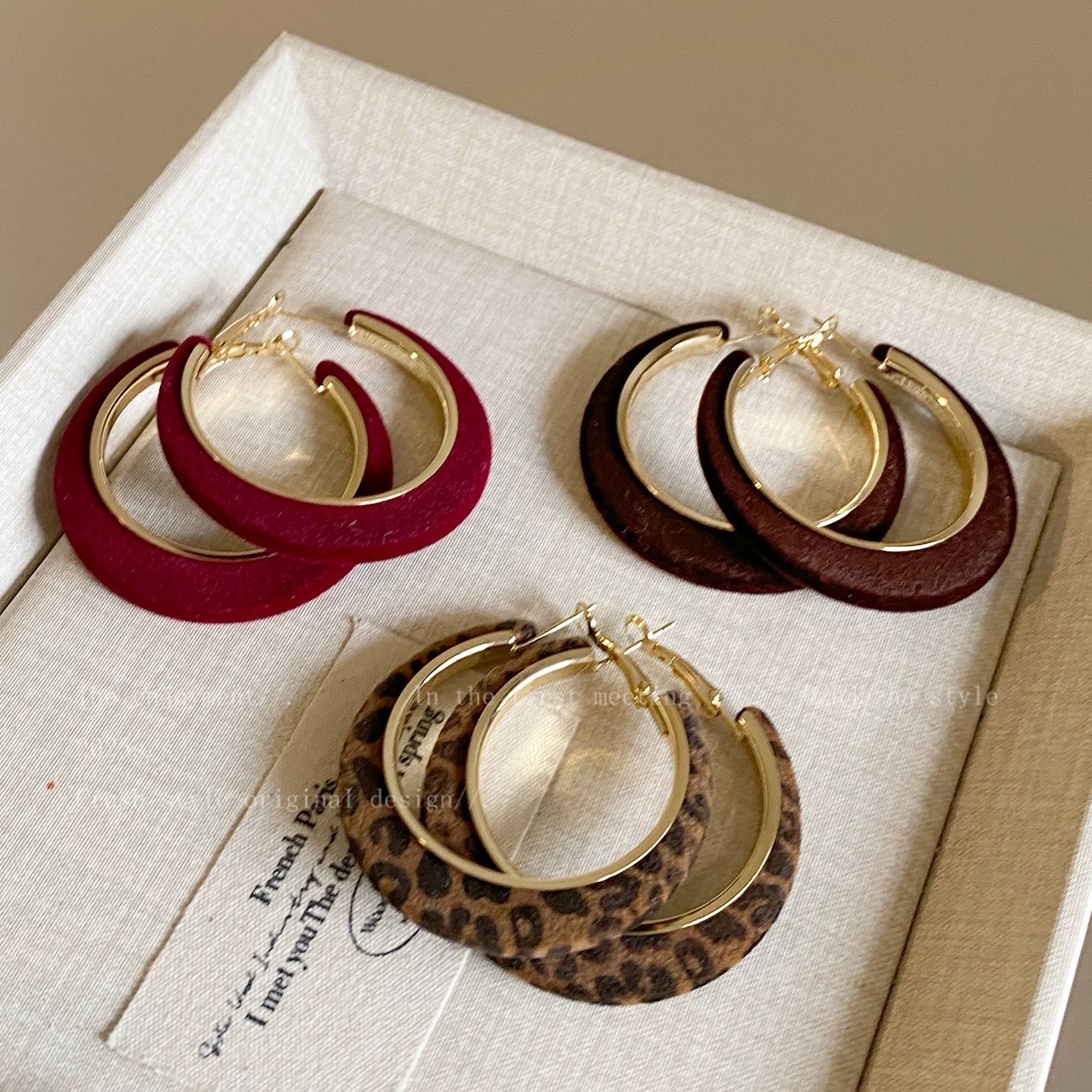 秋冬植绒豹纹圈圈耳扣复古大号耳圈女时尚爆款港风耳环老钱风耳饰