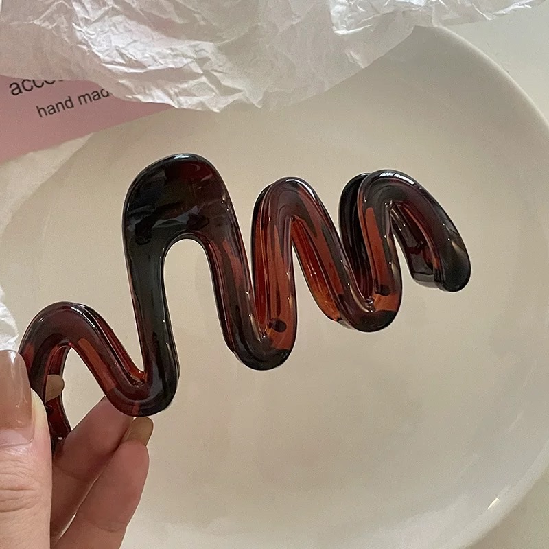 Large-sized high-end wavy hair clips for women, large hair volume, multiple clips, headwear, hair clips, back of the head, hair clippers, updo Item Picture