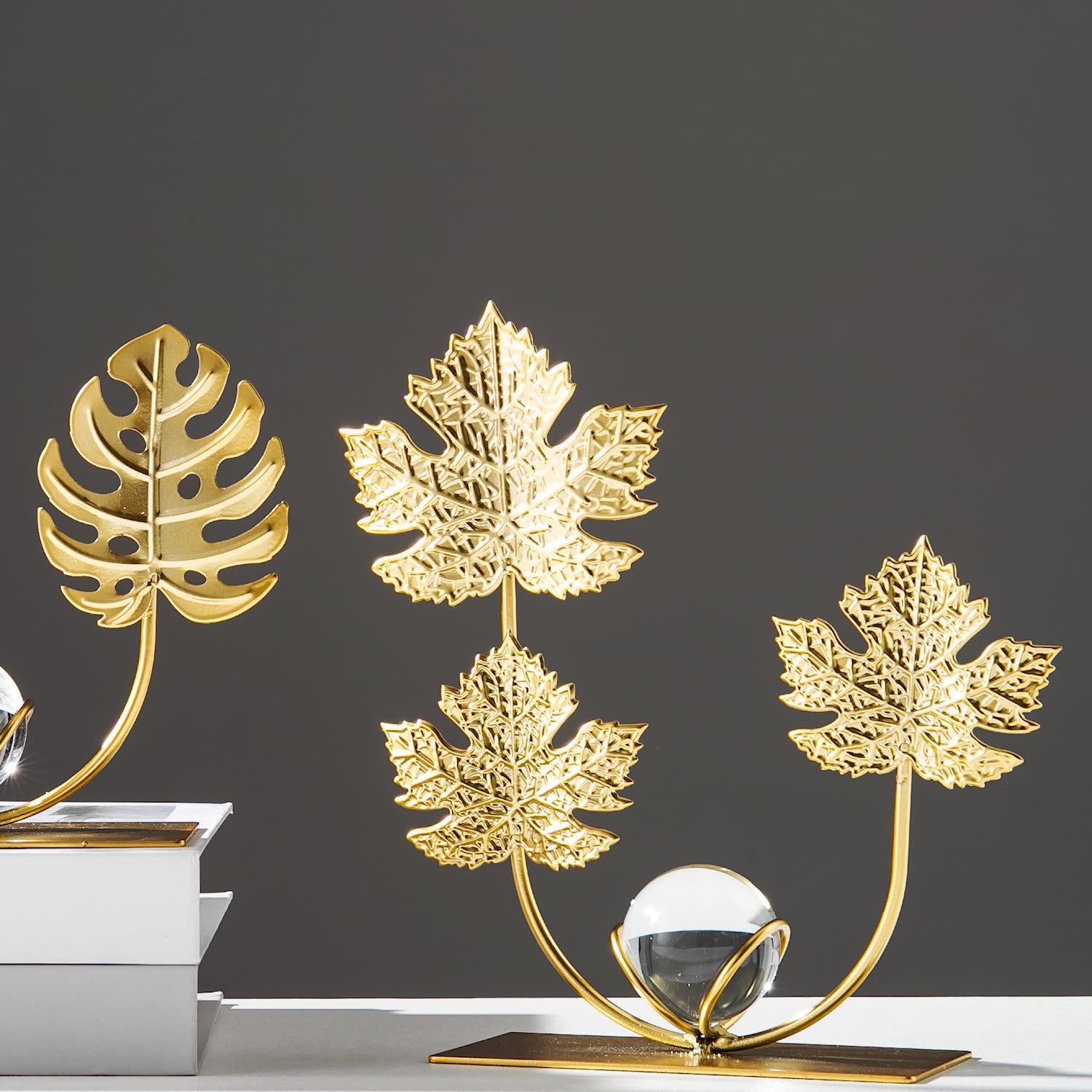 龟背叶银杏叶水晶球摆件家居客厅办公室工艺品金属批发现货细节图