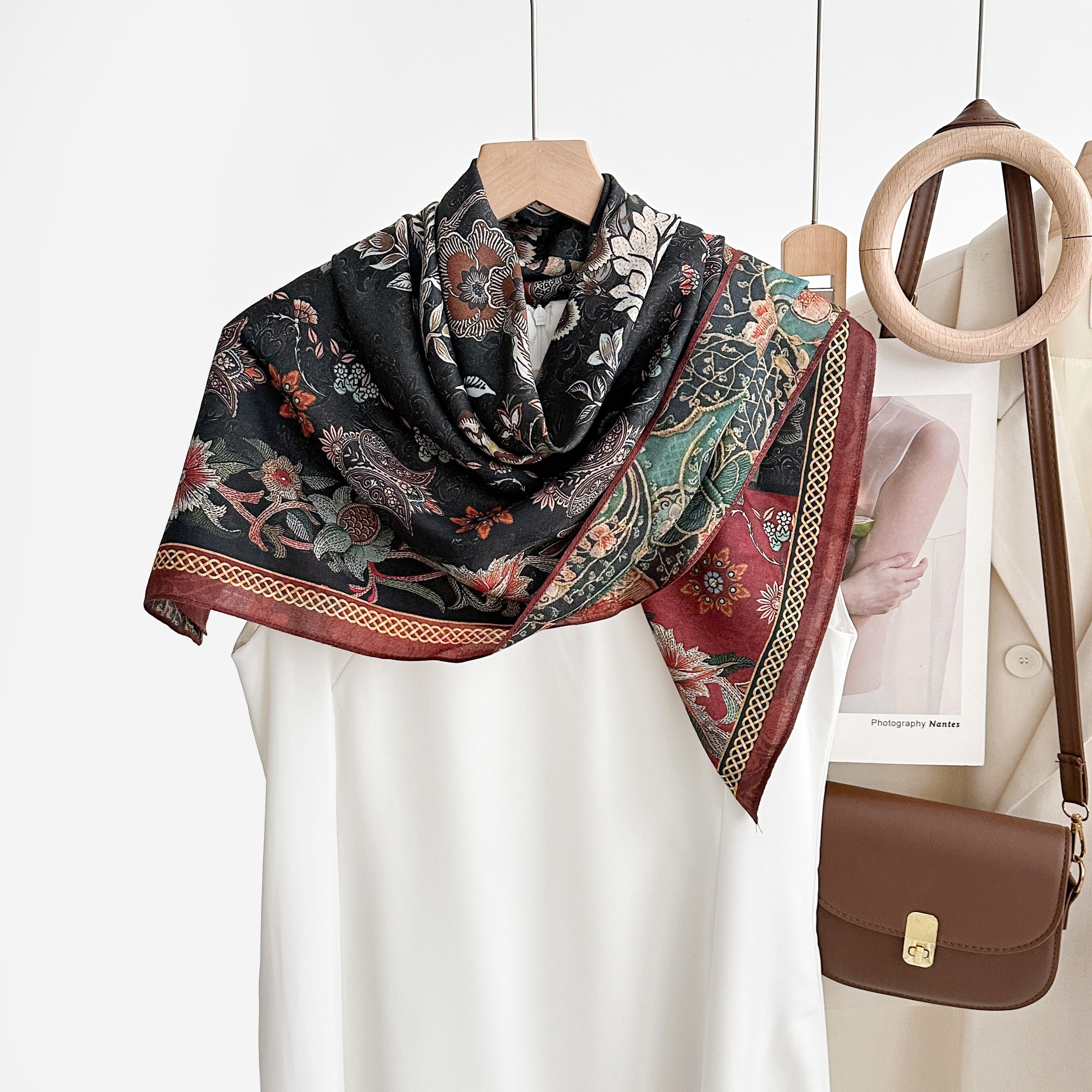 2025 New style square scarf for women, dark and versatile, fashionable printed oil painting silk scarf, fashionable shawl, high-end spring, summer, autumn and winter trendy accessories details Picture