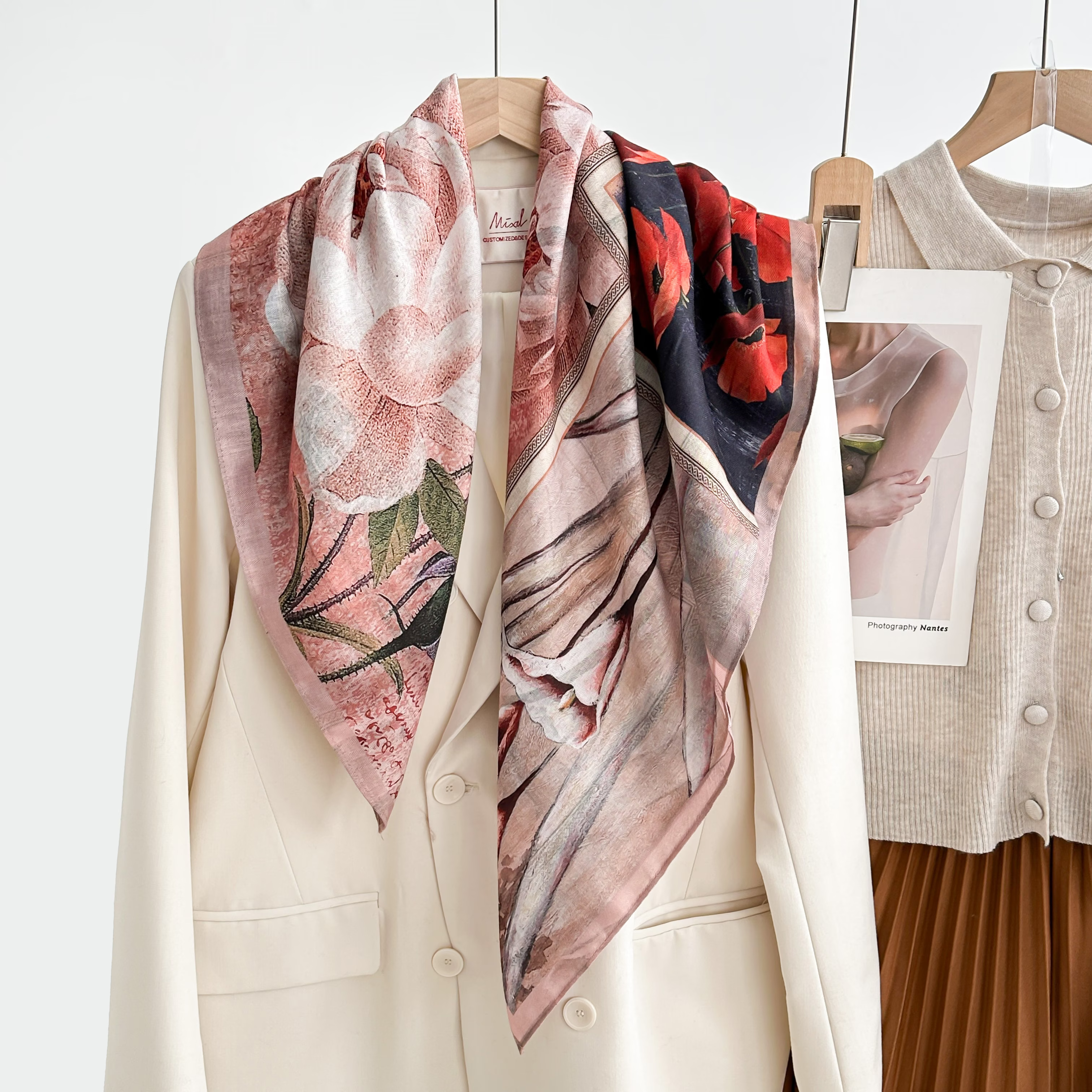 The 2025 new women's double-sided square scarf is a versatile and fashionable printed oil painting silk scarf, a fashionable shawl, and a high-end trendy accessory for spring, summer, autumn and winter details Picture