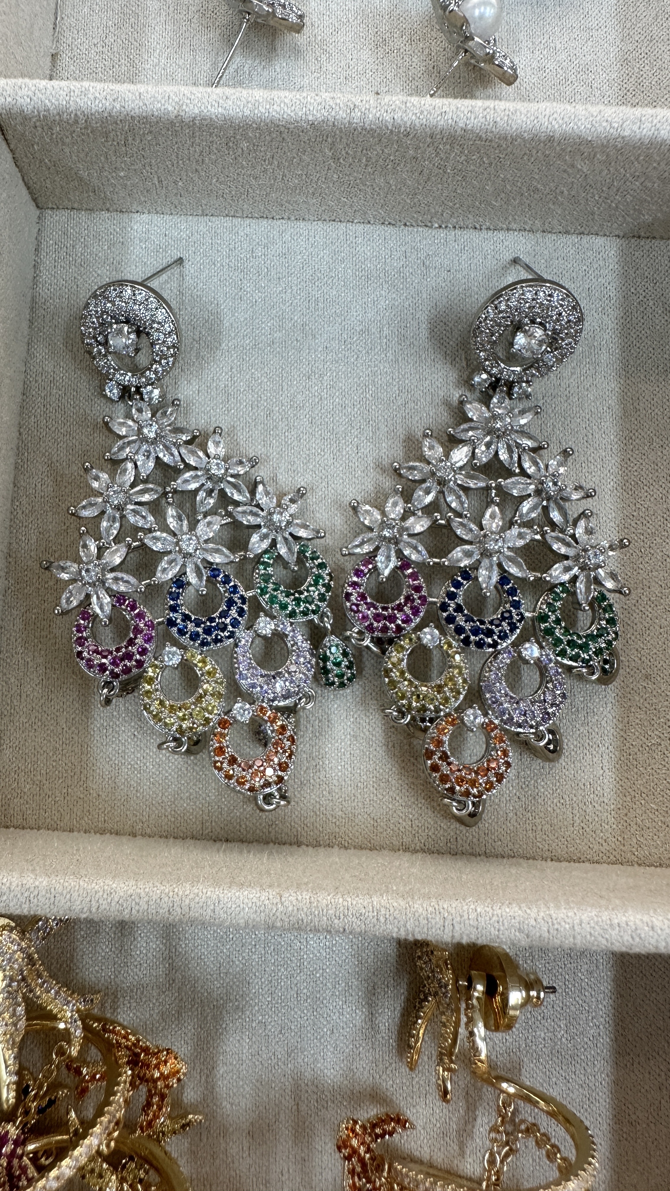 时尚烧焊锆石耳环耳饰简约耳坠女气质百搭饰品配饰礼物