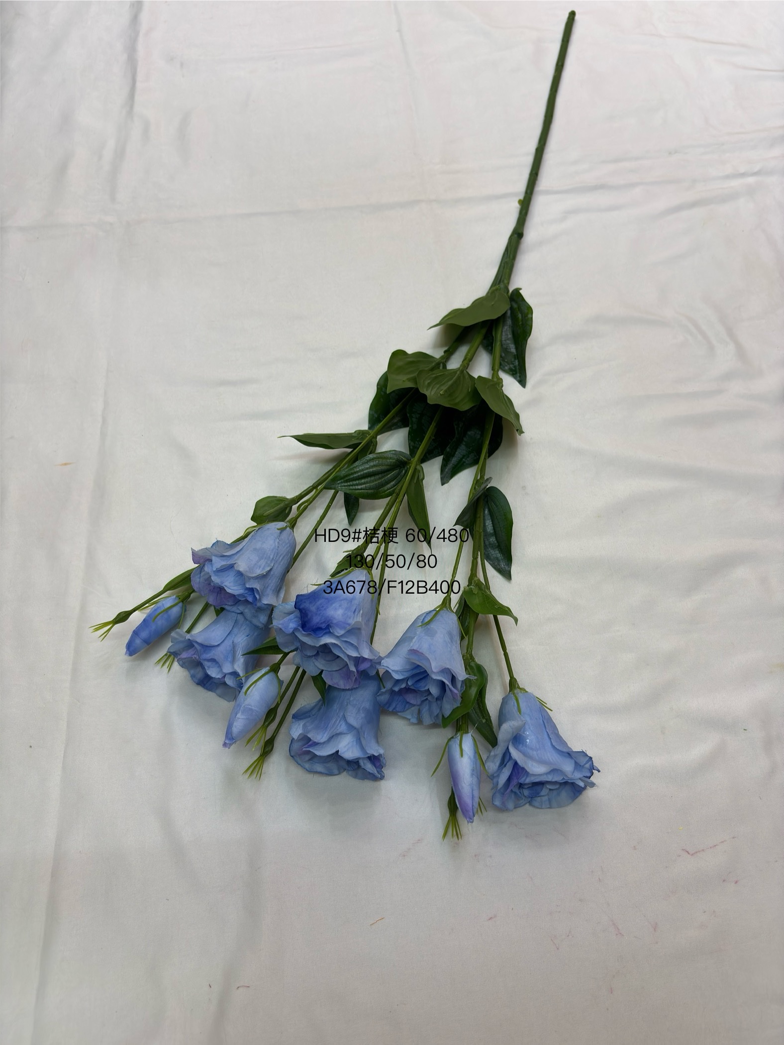 Artificial multi-headed bellflower with silk-screened rubber leaves for vases, indoor home artificial flowers, photography props, wedding artificial flowers, decorative plants, artificial flowers, artificial plants detail image 4