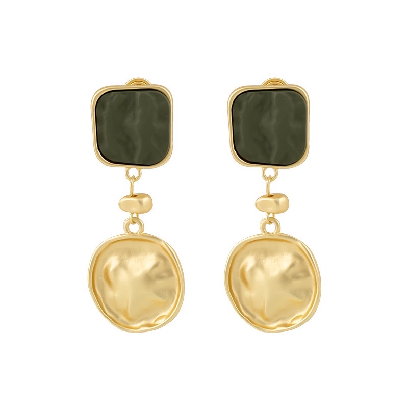 Ear-Piercing, European And American Design, Color-Blocking Pleated Geometric Earrings, Retro, Elegant, Unique And Creative Mosquito Coil Tray Application Scenario