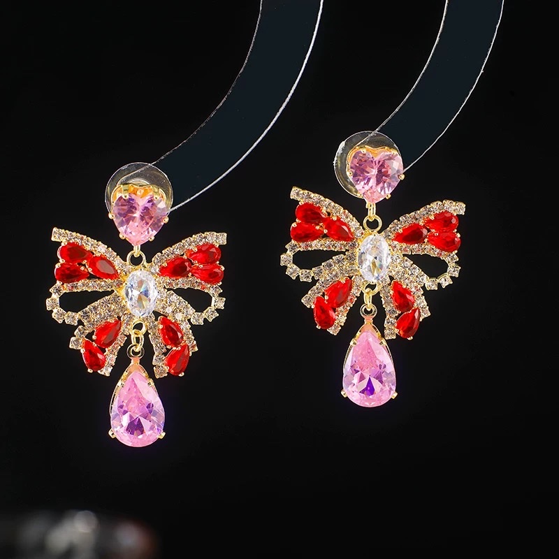 闪耀烧焊锆石耳环耳饰简约时尚气质百搭女士耳坠配饰饰品饰品耳环耳饰烧焊锆石耳环烧焊耳环