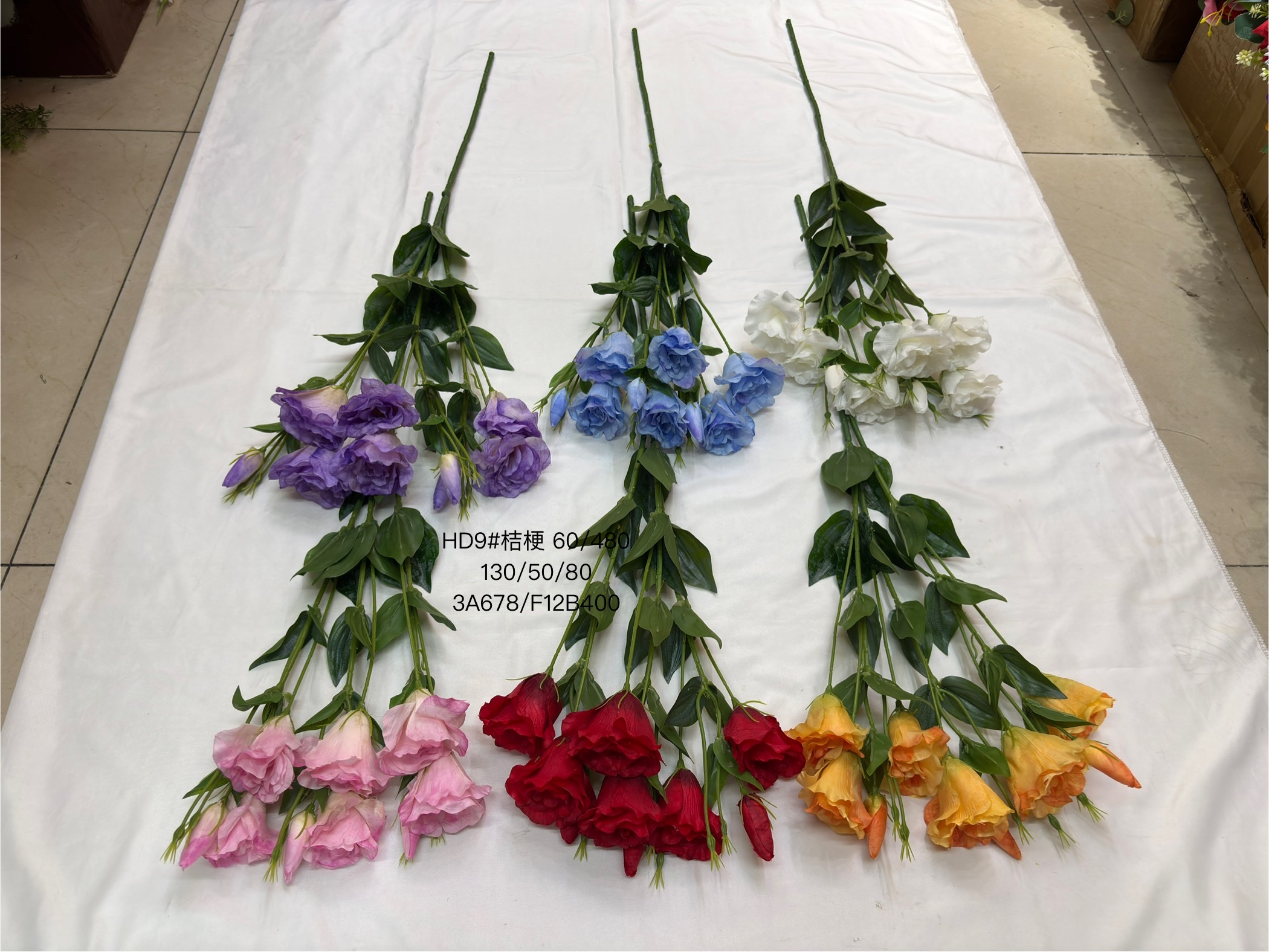 Artificial multi-headed bellflower with silk-screened rubber leaves for vases, indoor home artificial flowers, photography props, wedding artificial flowers, decorative plants, artificial flowers, artificial plants detail image 5