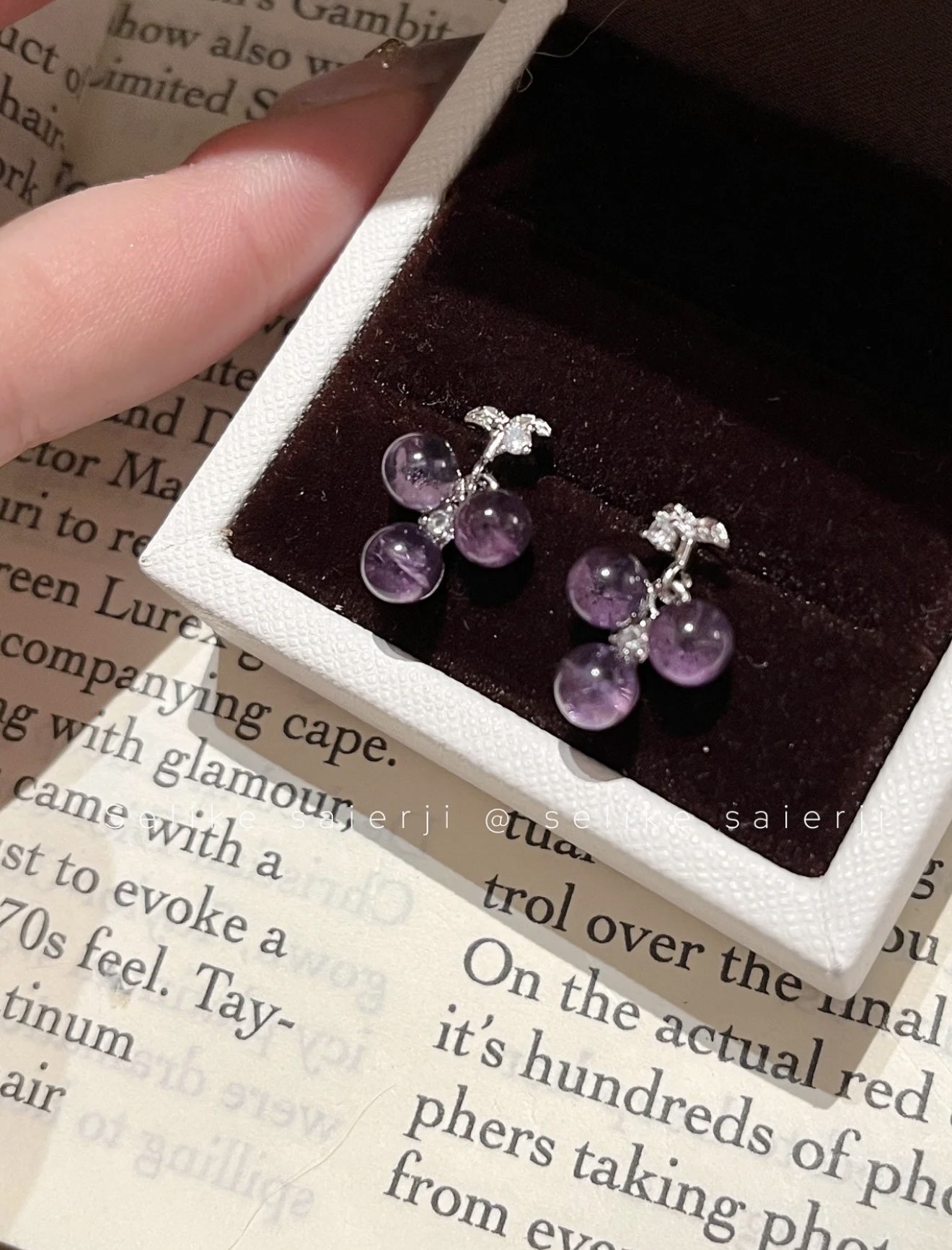 【 Juicy Grapes 】 Niche Design · Natural Amethyst · Fashionable Ear studs - High-end and Versatile earrings detail image 4