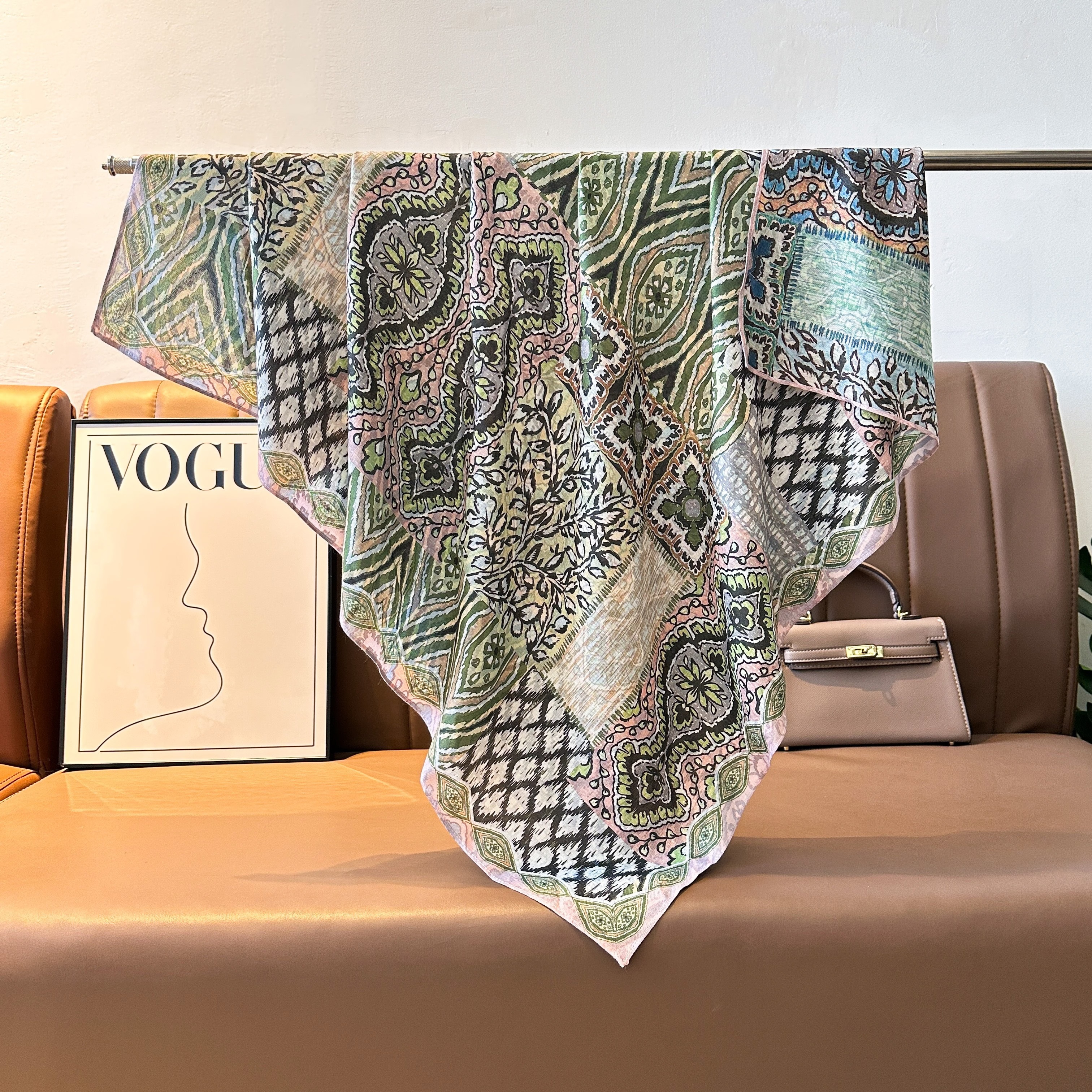 The 2025 new women's double-sided square scarf is fresh and versatile, with fashionable printed oil painting silk scarves and shawls. It is a high-end trendy accessory for spring, summer, autumn and winter Specification image