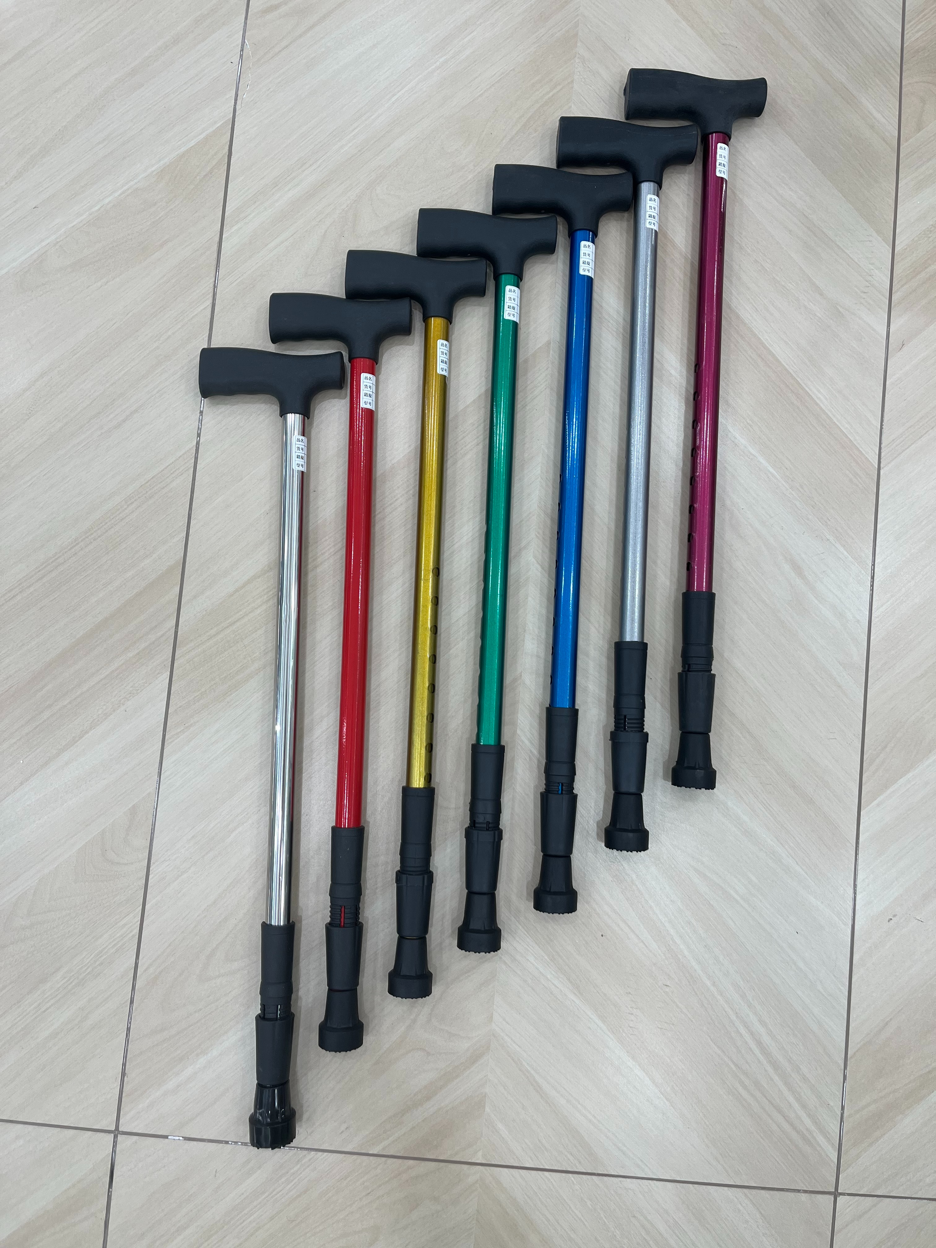 拐杖 伸缩拐杖 登山杖多色