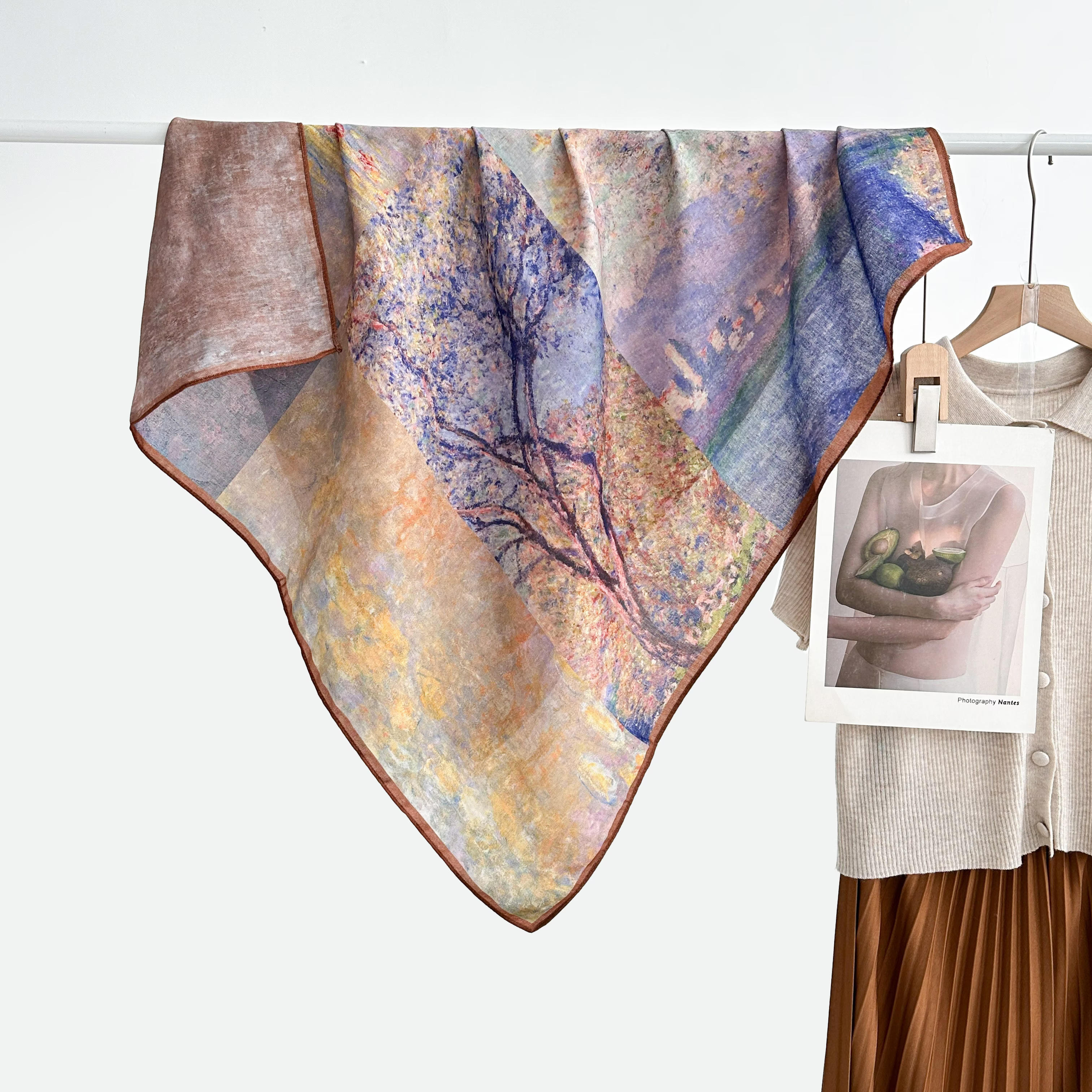 2025 New style square scarf for women, double-sided, versatile and fashionable printed oil painting silk scarf, fashionable shawl, high-end autumn and winter trendy accessory Specification image