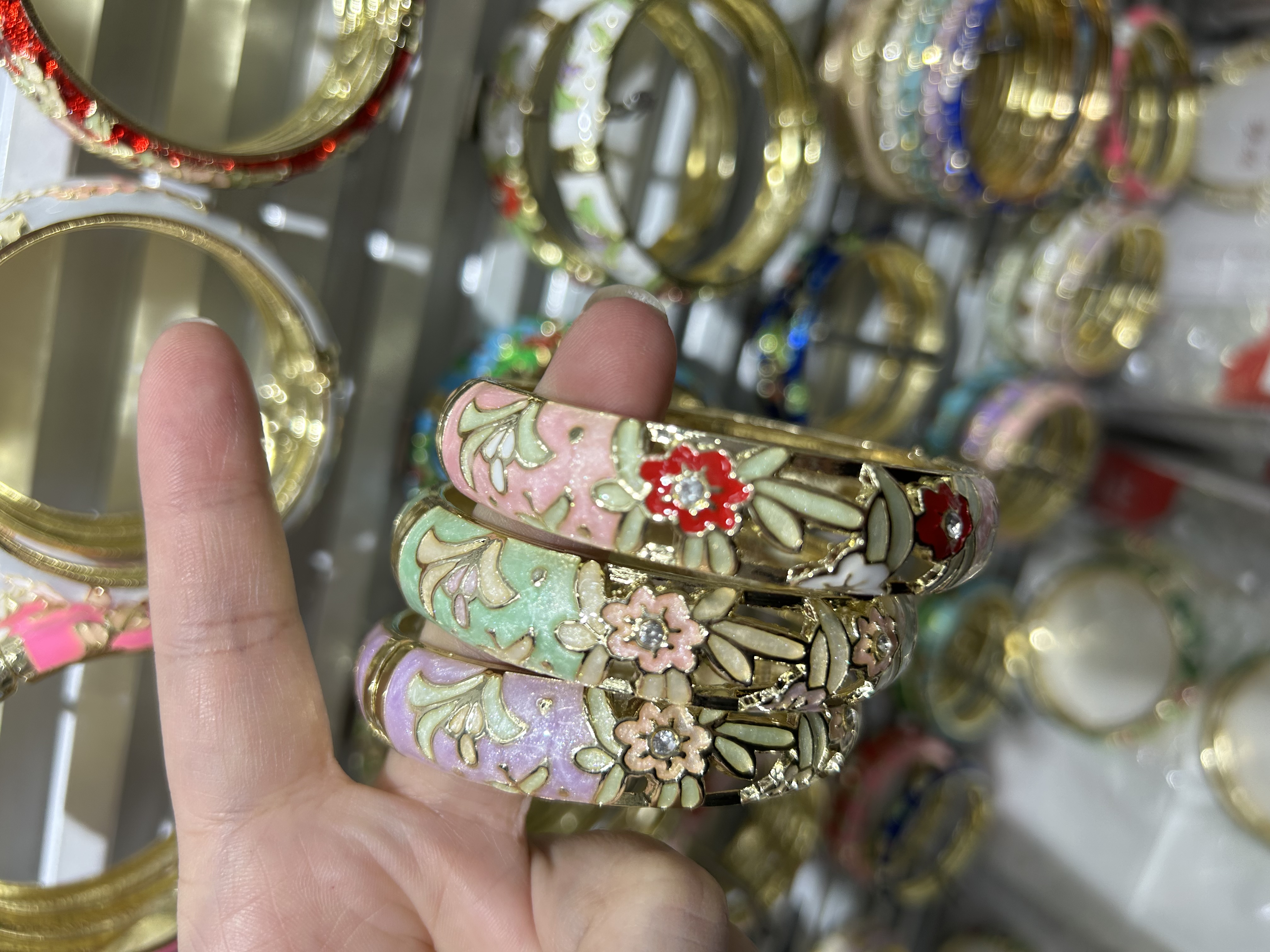 合金电镀时尚饰品手环潮流个性款18色可选产品图