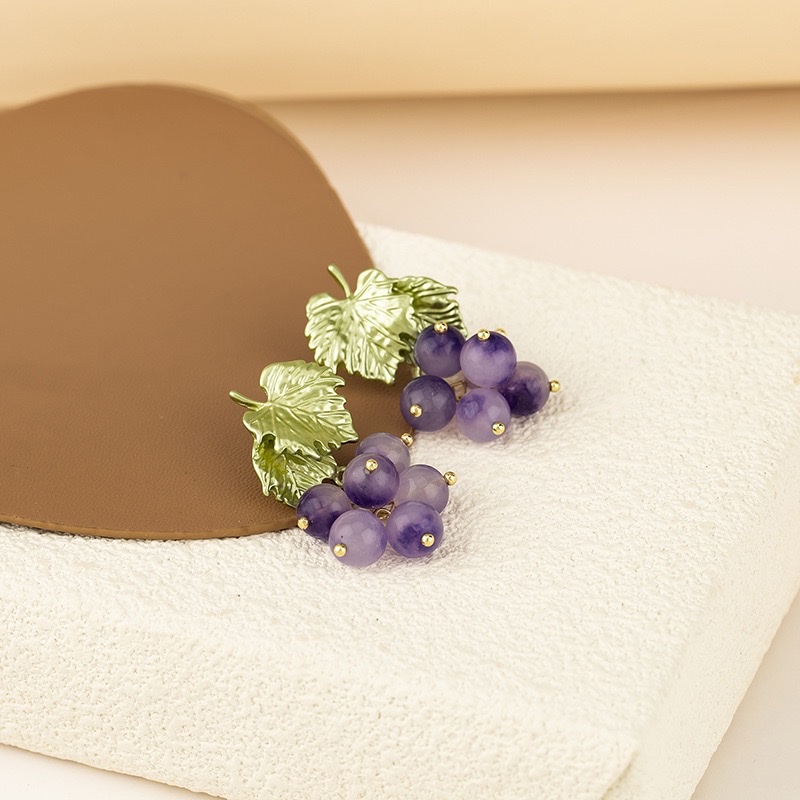 Artistic And Creative Vine Leaf Purple Grape Long Ear Studs, Light Luxury Country Fashion, No Ear Holes, Slimming Mosquito-Repellent Incense Plate Ear Clips