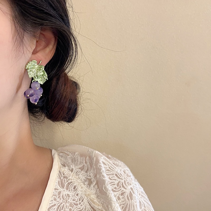 Artistic And Creative Vine Leaf Purple Grape Long Ear Studs, Light Luxury Country Fashion, No Ear Holes, Slimming Mosquito-Repellent Incense Plate Ear Clips details Picture
