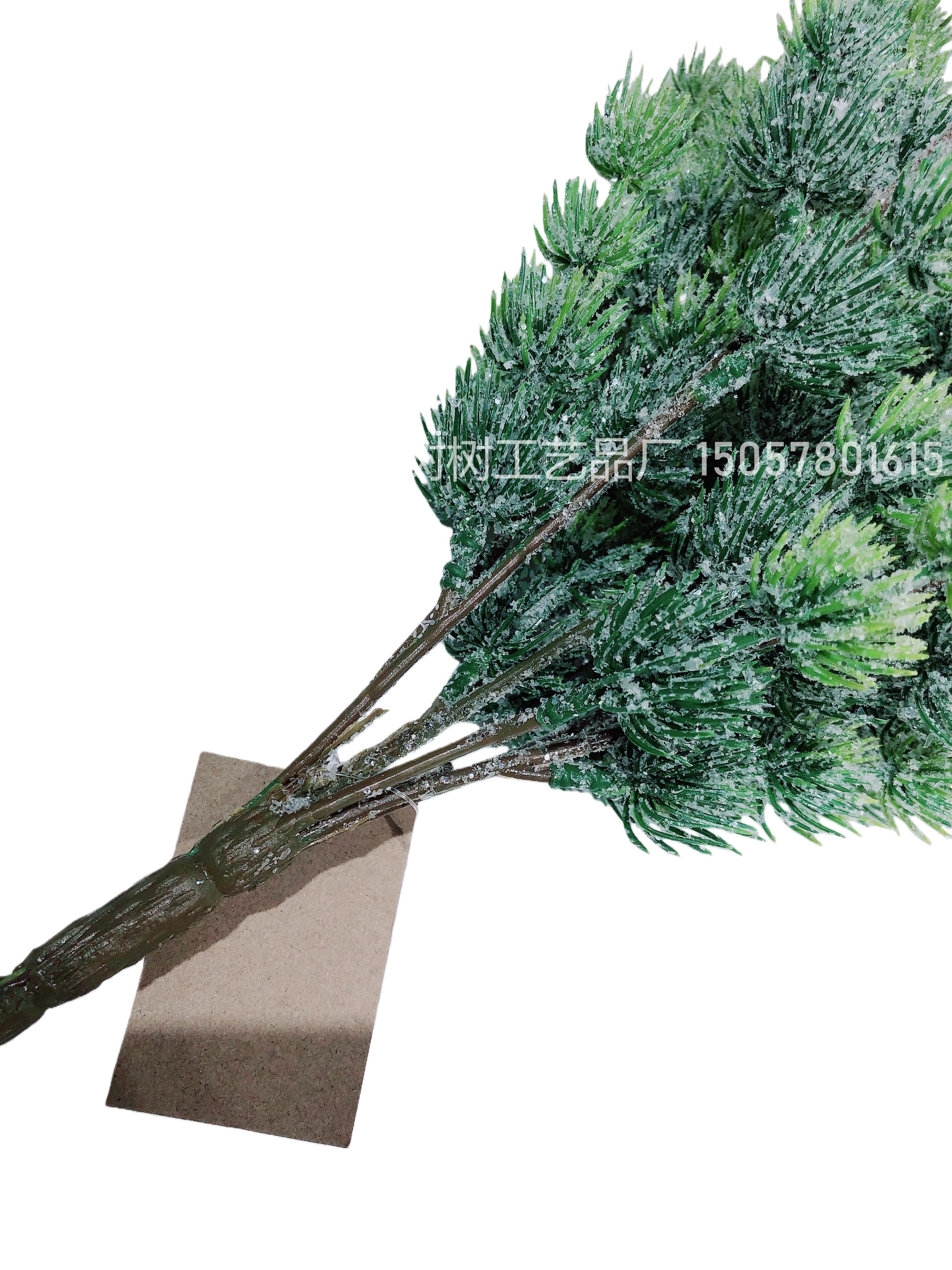 The pinecone Christmas simulation green plant set features a realistic appearance, long-lasting durability, and is made of eco-friendly materials. It is a popular Amazon bestseller, a plastic simulation flower detail image 6