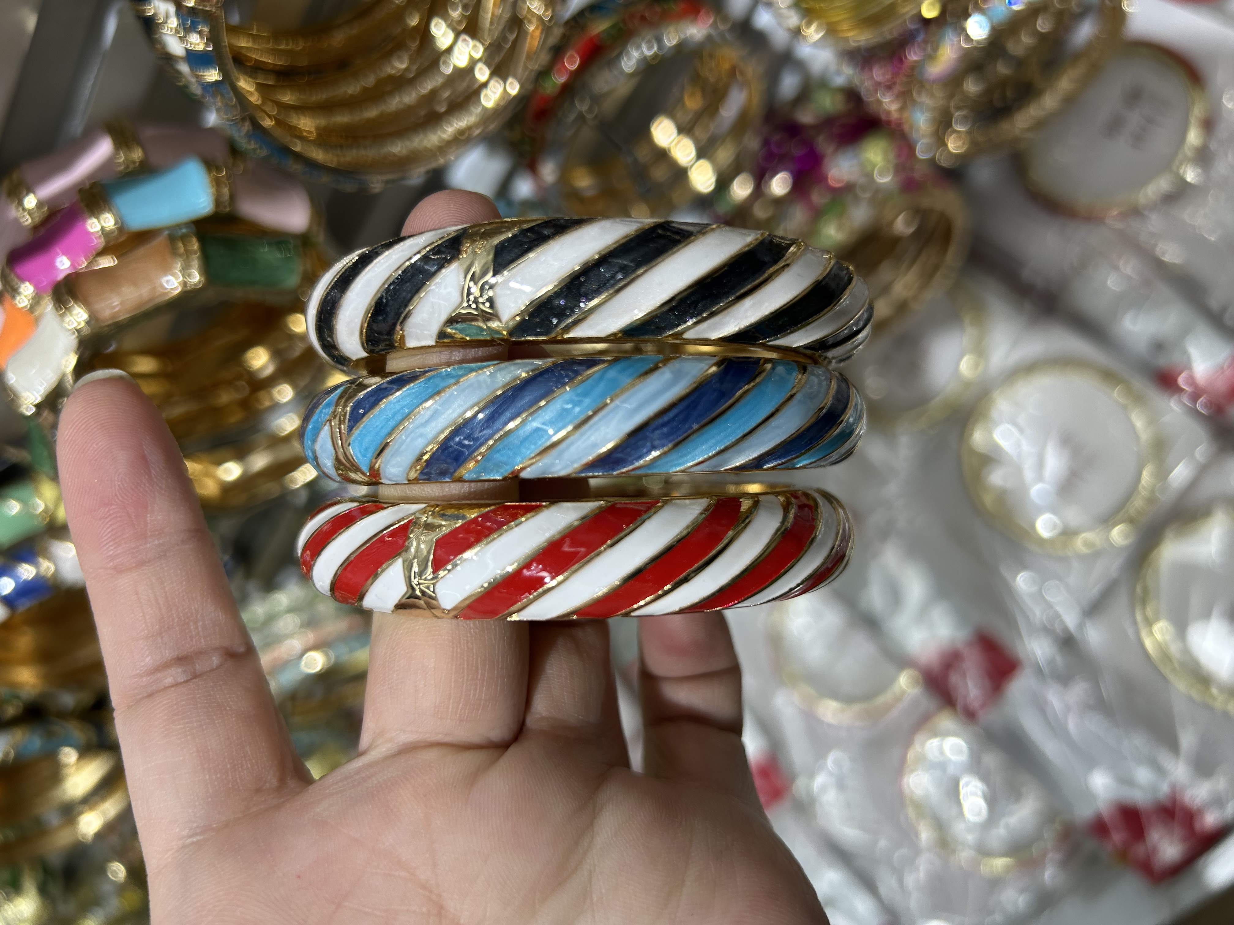 欧美时尚彩油手环12色可选