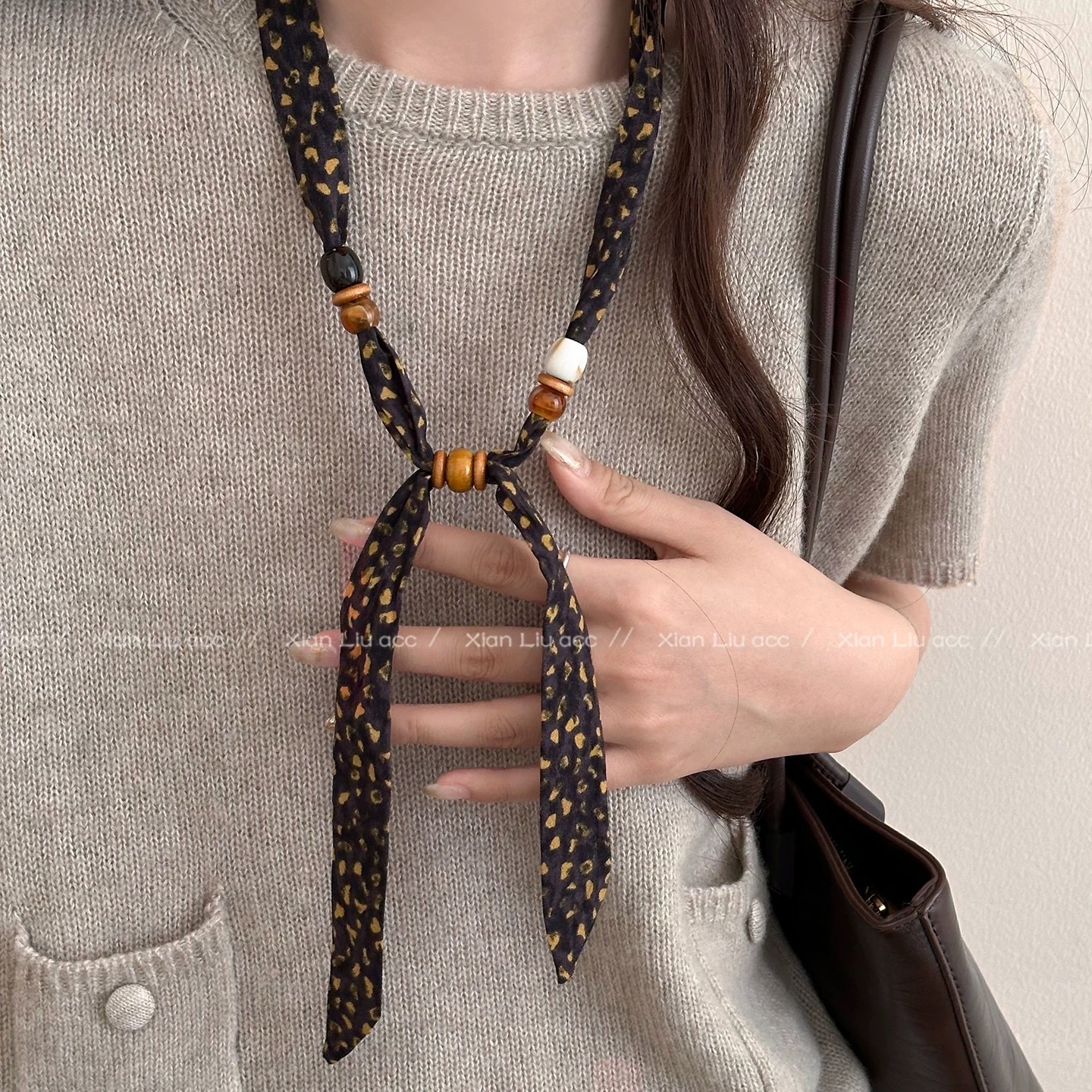 Retro cashew flower beaded silk scarf necklace for women, unique and niche design, adjustable sweater chain, atmosphere accessory, women's cold style silk scarf sweater chain, versatile necklace detail image 7