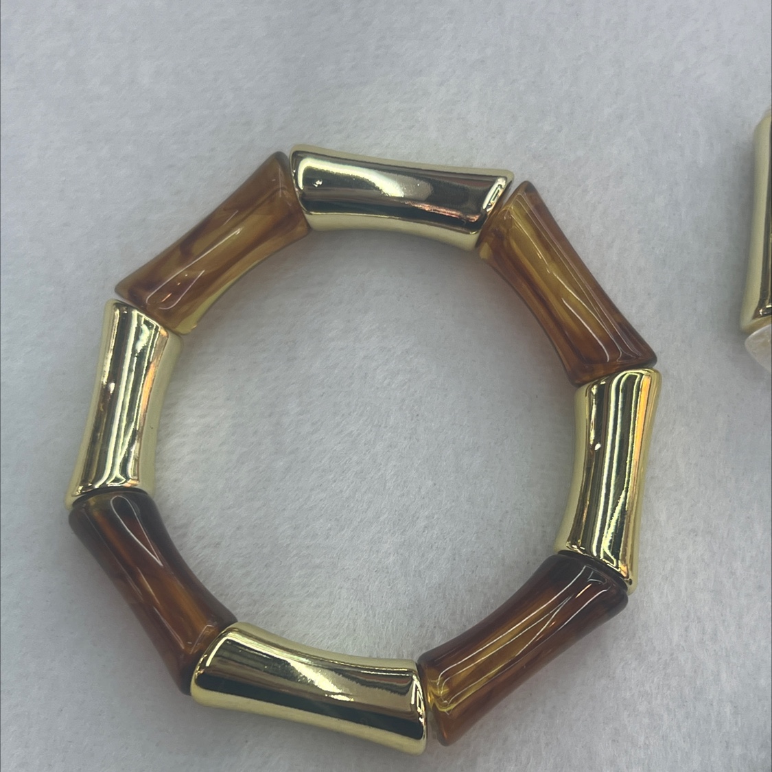 手链时尚珠宝饰品手串女款简约百搭潮流手饰品品味优雅手链饰品