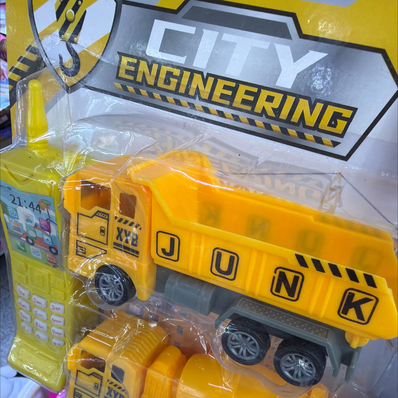 益智手机车，带电池细节图