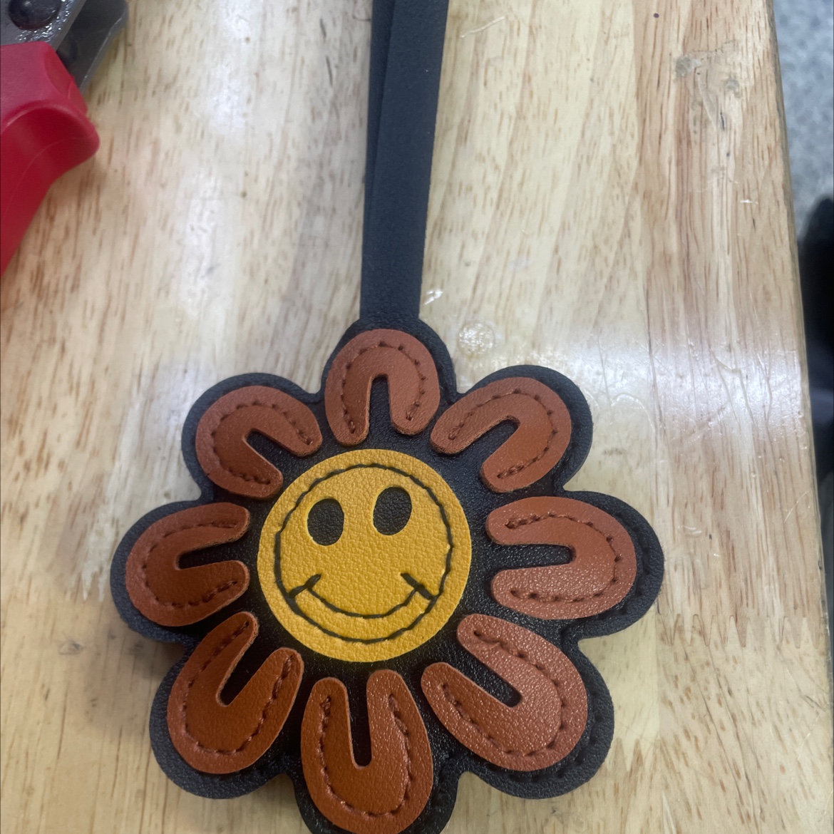 太阳花皮革充棉包挂，钥匙扣挂件
