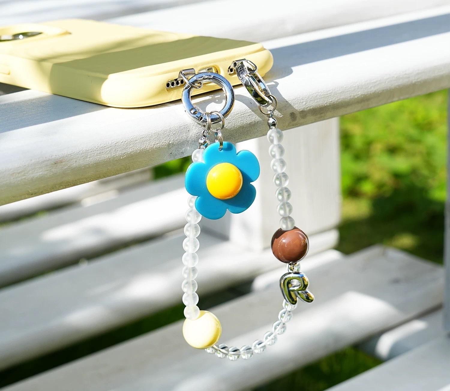 Dongdaemun accessories, mobile phone pendants, bag buckles, bag hangers, decorative chains, mobile phone chains, short and fashionable mobile phone chains for women detail image 10