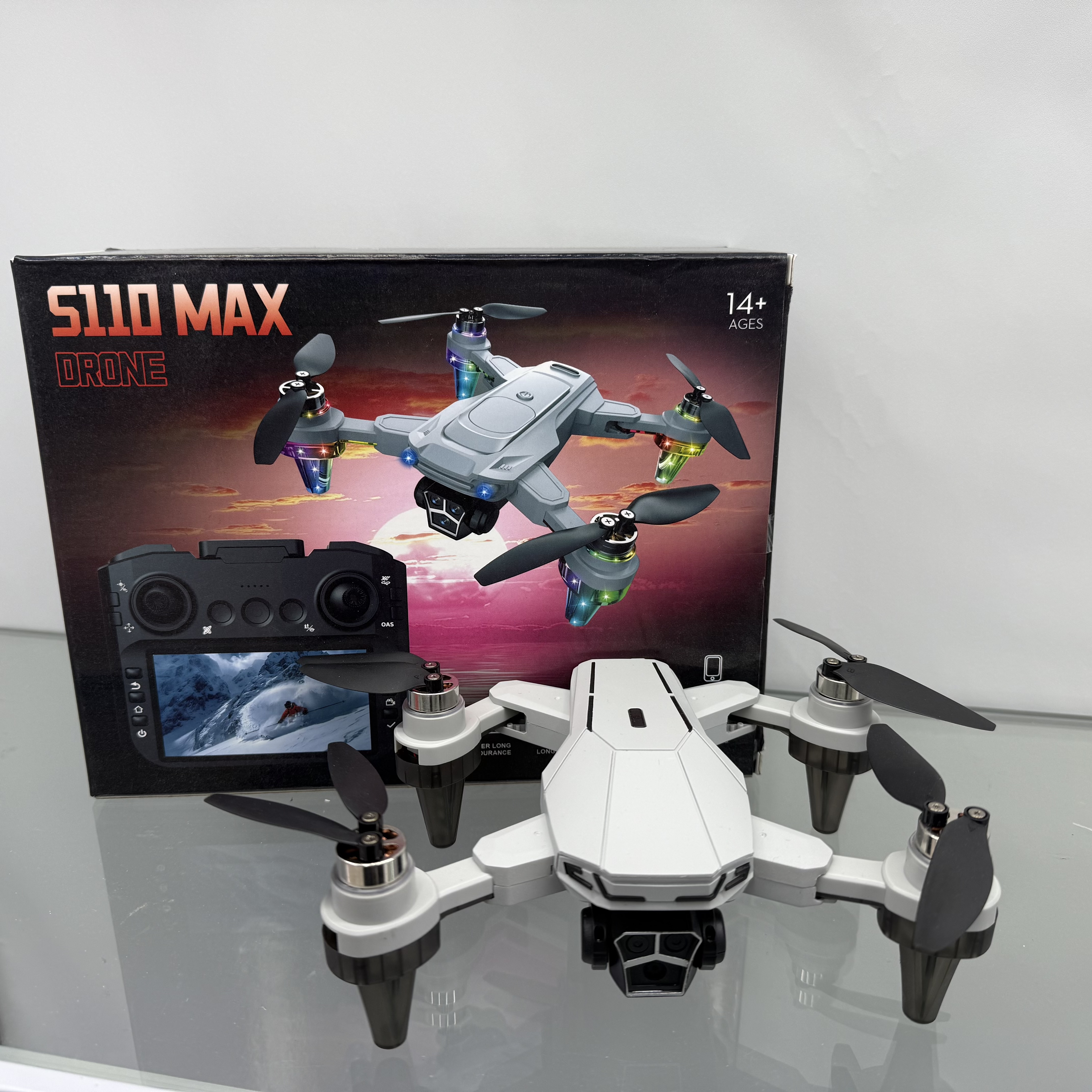 High-definition aerial photography toy drones, portable entertainment devices for the Digital Trade Center detail image 3