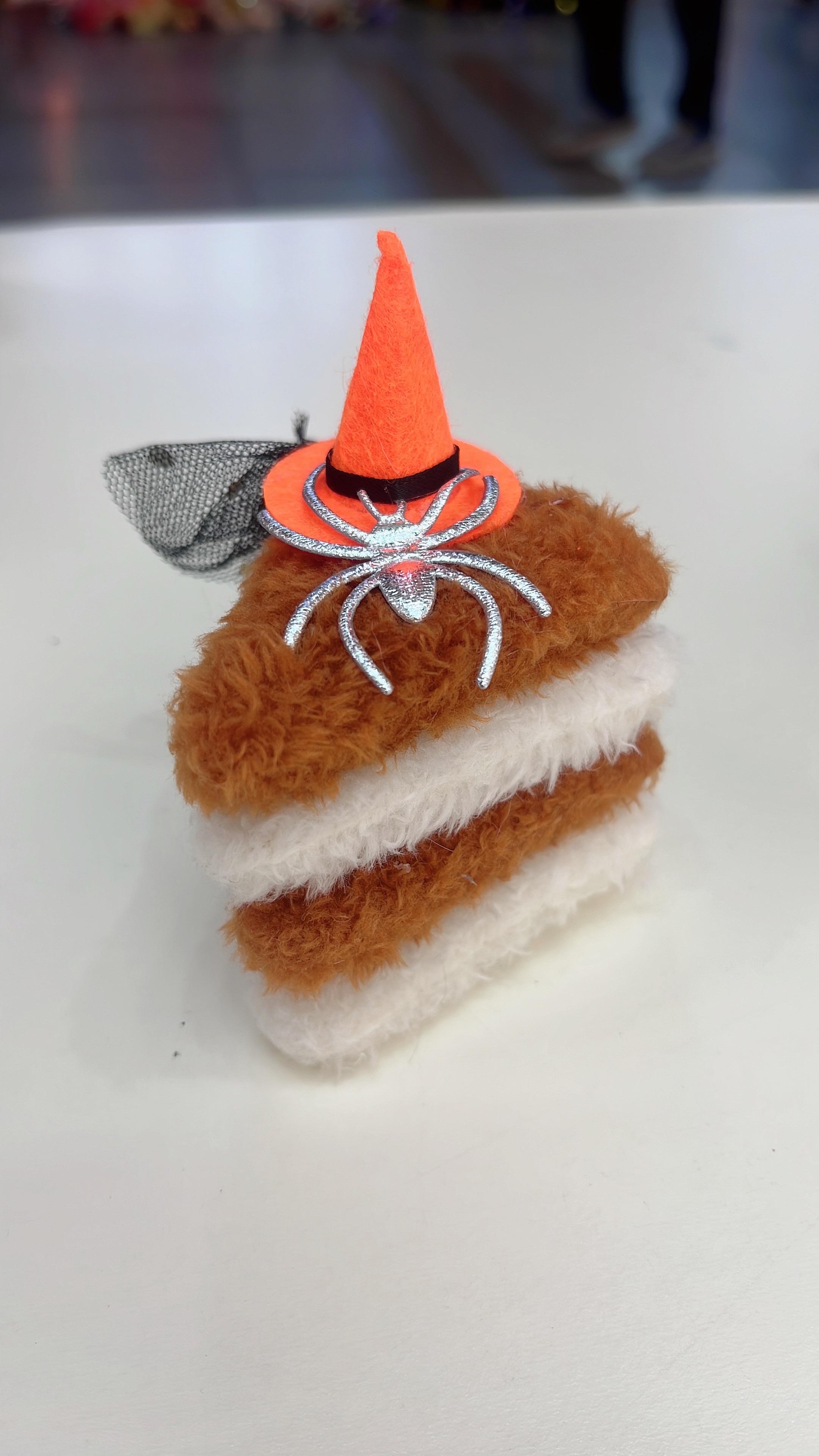 Cute dessert afternoon tea, faux plush cake, hair clip, girlish heart, versatile ins style hair accessory, hanging accessory, hair accessory details Picture