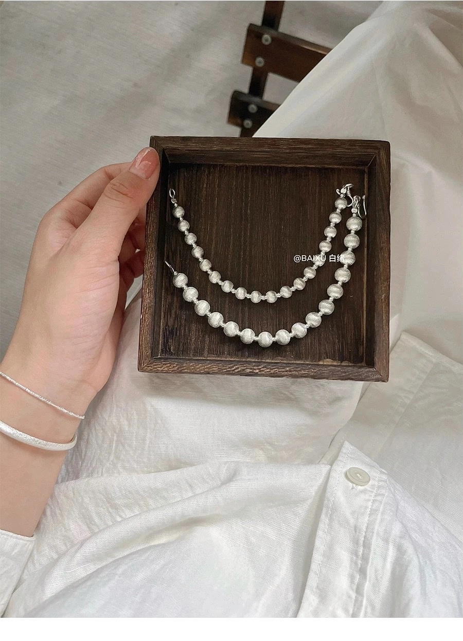 Qingmeng Fuguang Chiang Mai hand-brushed Silver Ball Bracelet, a niche and high-end Thai bracelet that can be worn multiple times and is versatile. The original hand-brushed round ball bracelet S925 design is perfect for your girlfriend detail image 4