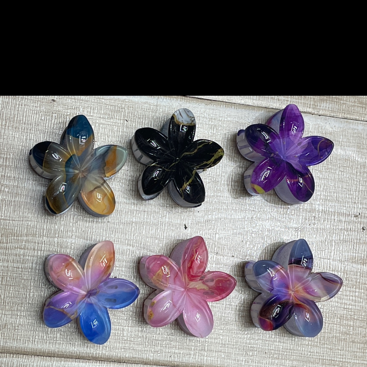 Versatile styling, cute hairstyle decoration hair clips and hair accessories, multiple patterns available, customizable